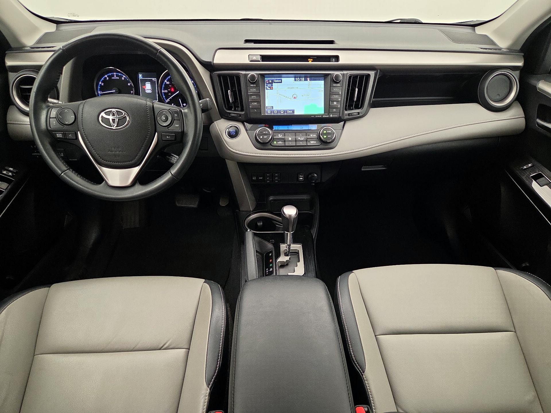 Thumbnail: 2016 Toyota RAV4 - 9