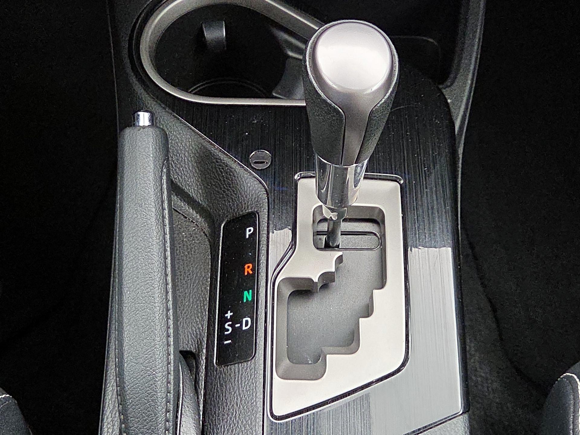 Thumbnail: 2016 Toyota RAV4 - 18