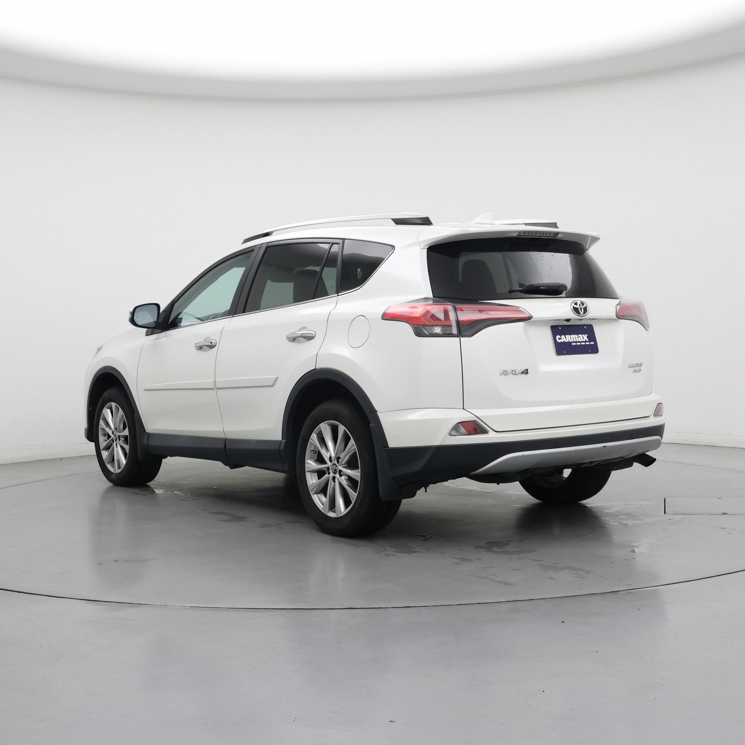 Thumbnail: 2016 Toyota RAV4 - 2