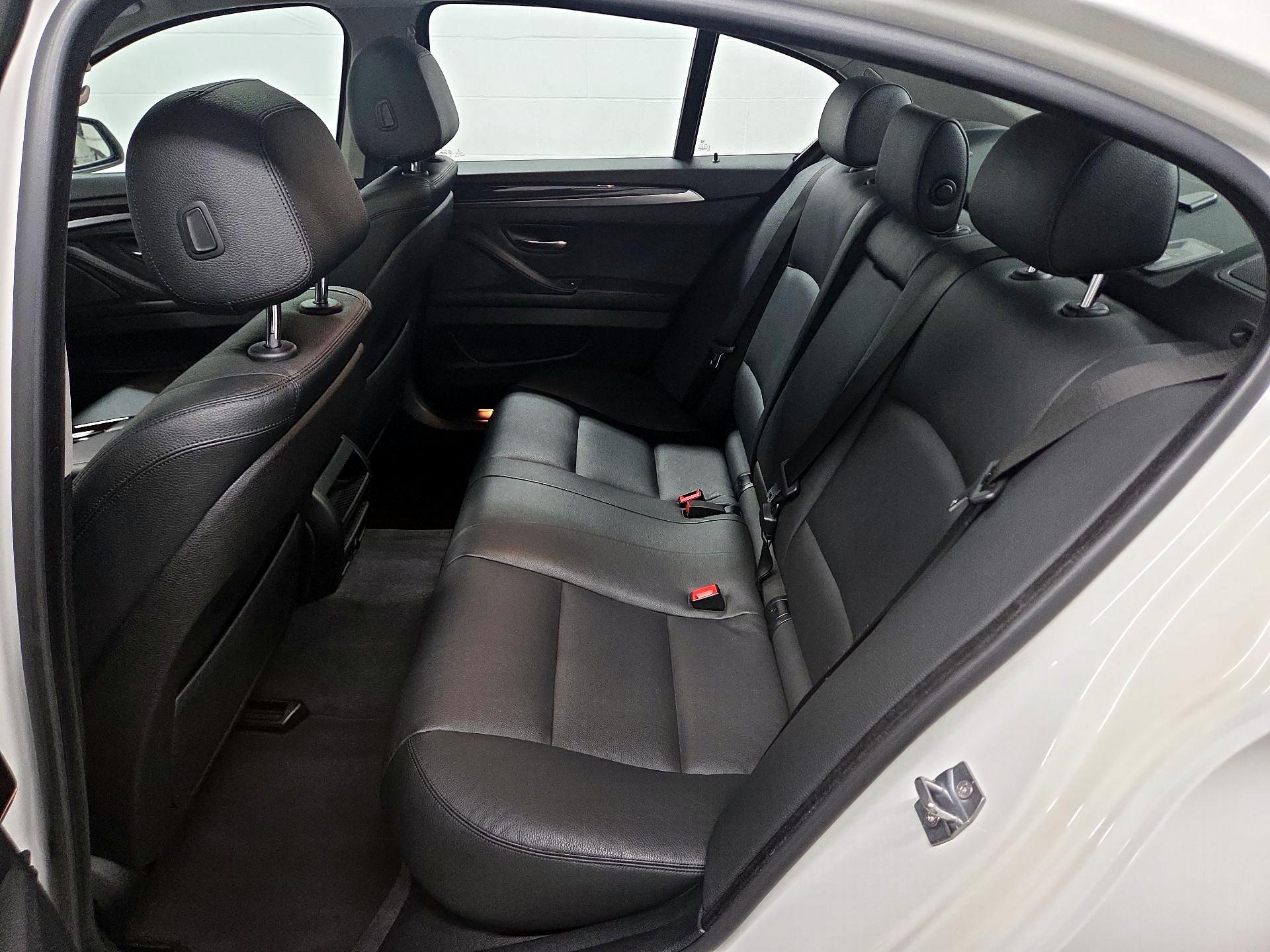 Thumbnail: 2014 BMW 5 Series - 19