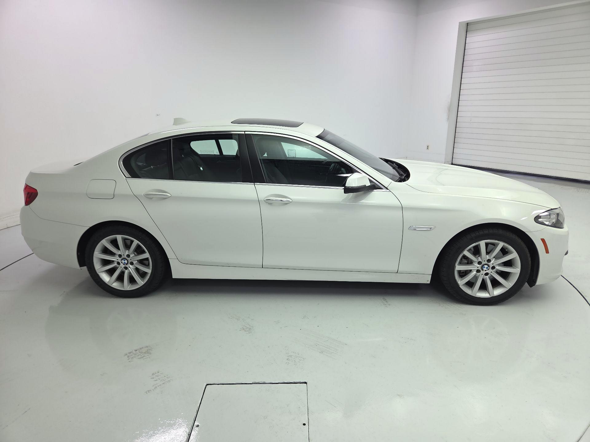 Thumbnail: 2014 BMW 5 Series - 4