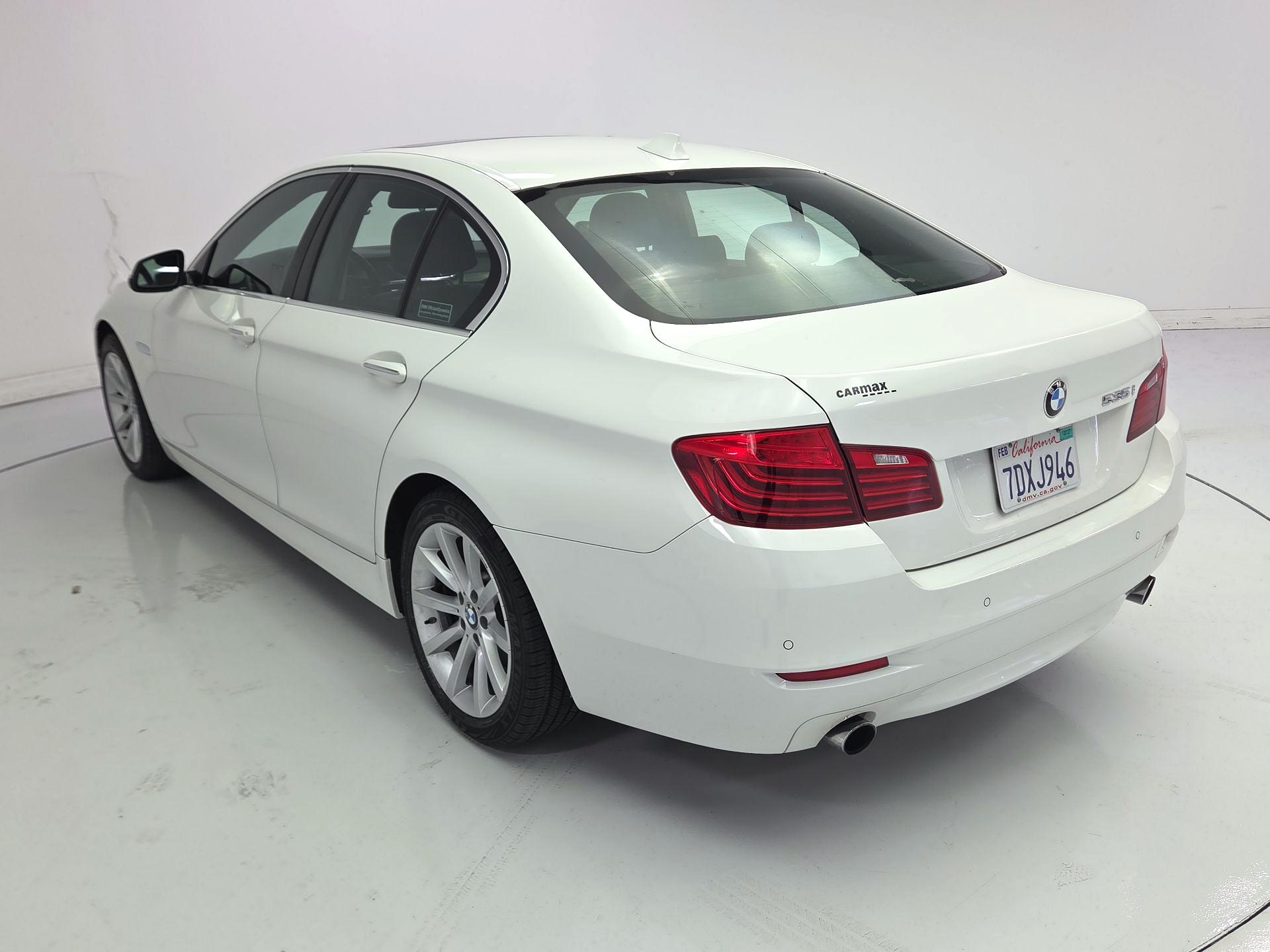 Thumbnail: 2014 BMW 5 Series - 7
