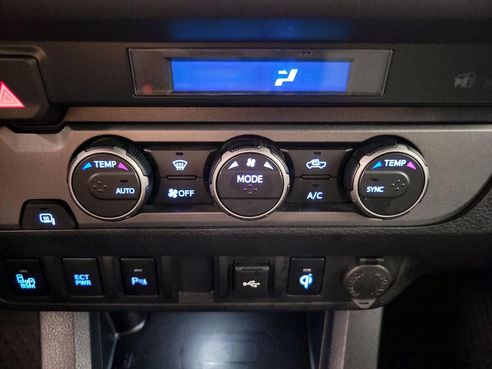 2022 Toyota Tacoma TRD Sport - Photo 17