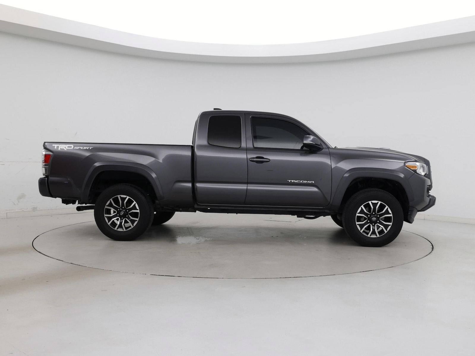 2022 Toyota Tacoma TRD Sport - Photo 8