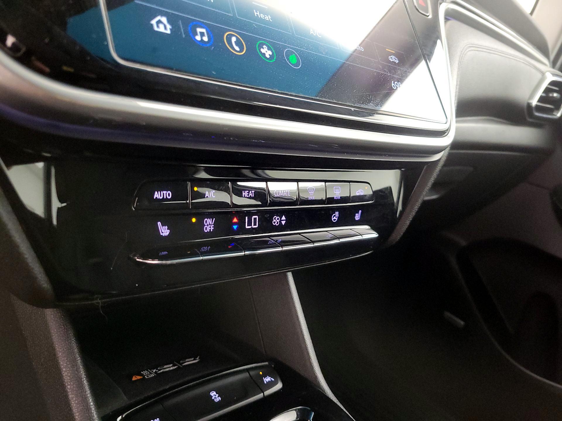 Thumbnail: 2023 Chevrolet Bolt EV - 16