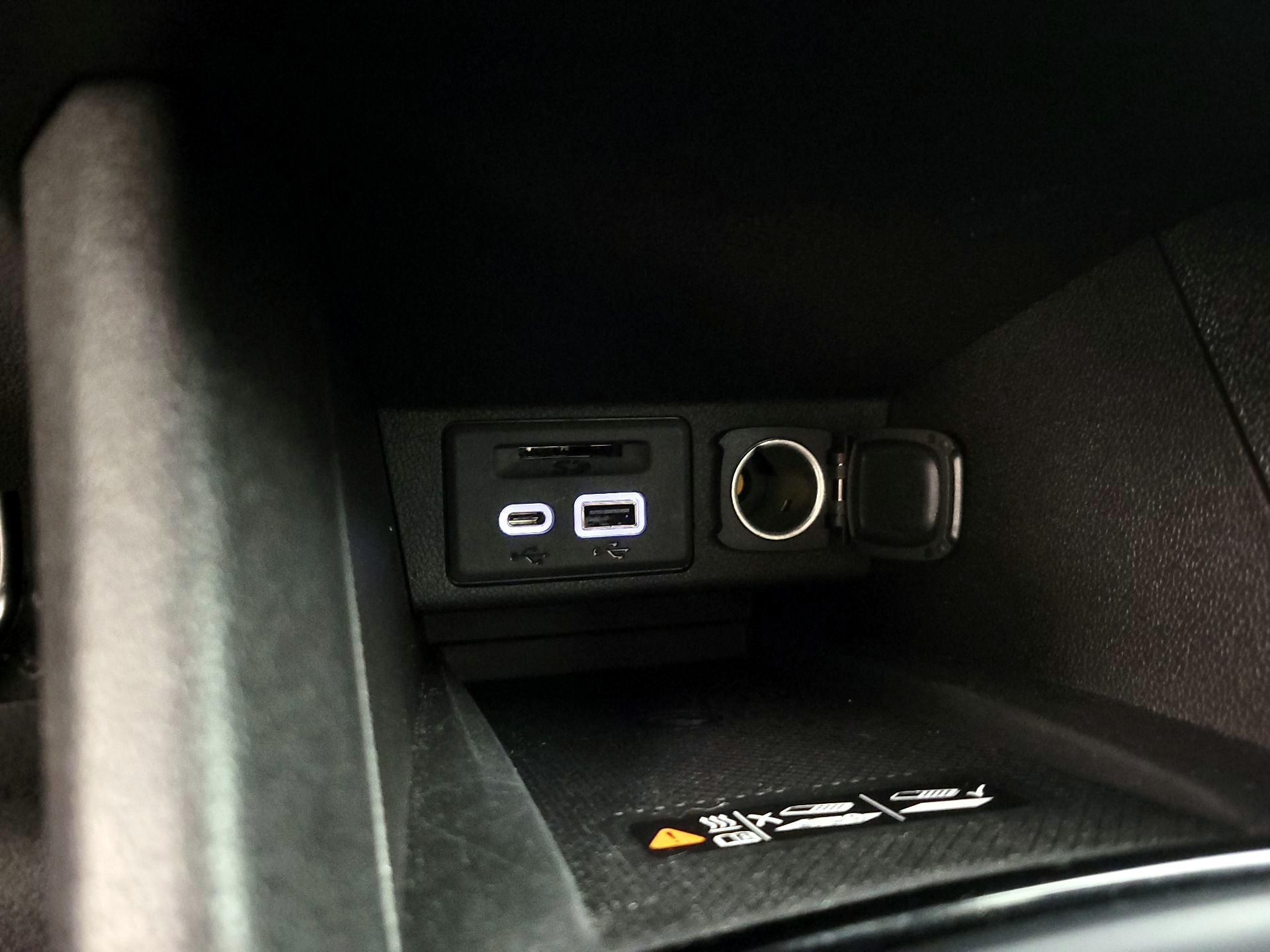Thumbnail: 2023 Chevrolet Bolt EV - 18