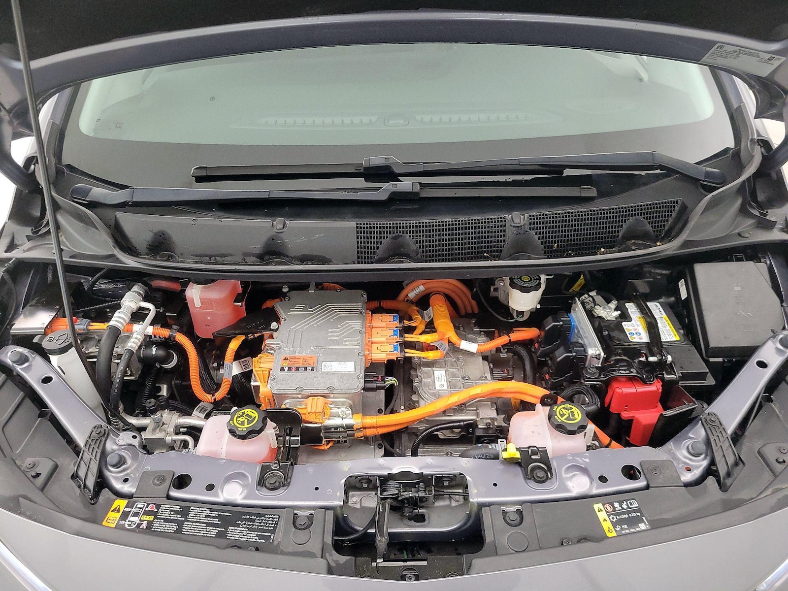 2023 Chevrolet Bolt EV 2LT - Photo 22