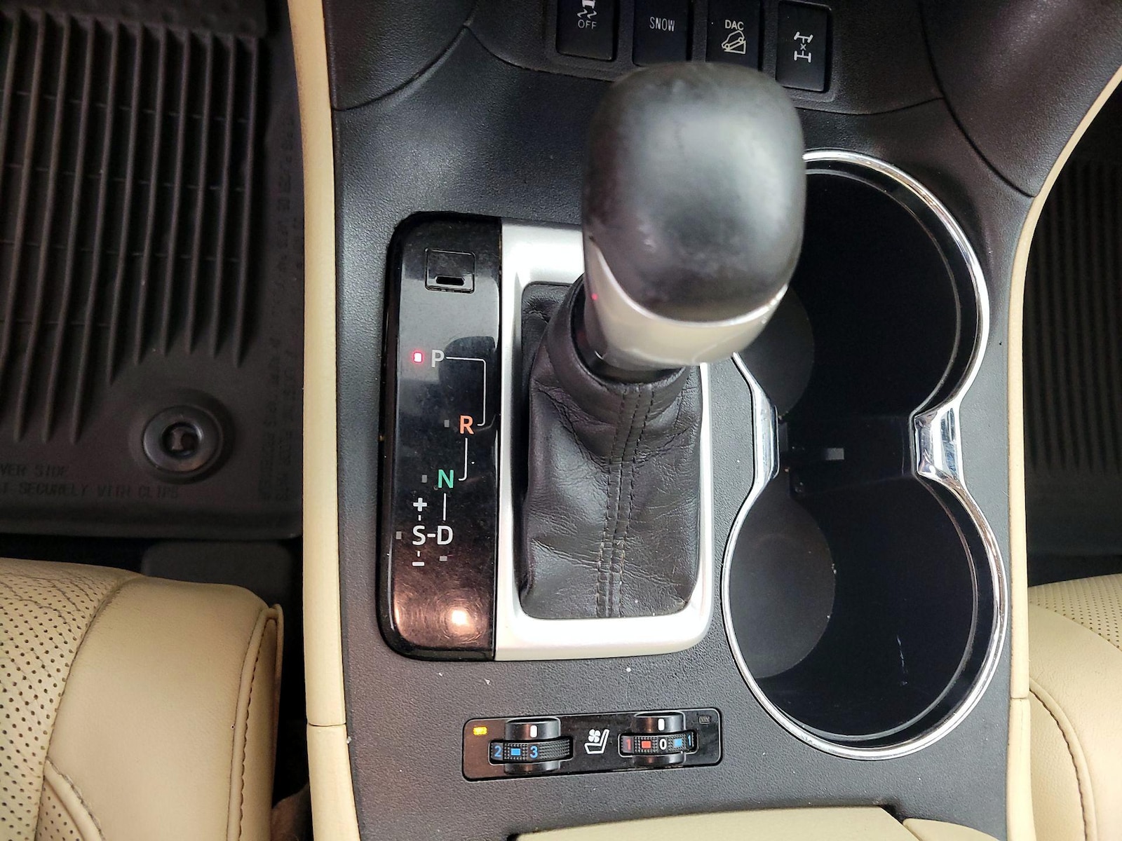 2016 Toyota Highlander Limited - Photo 19