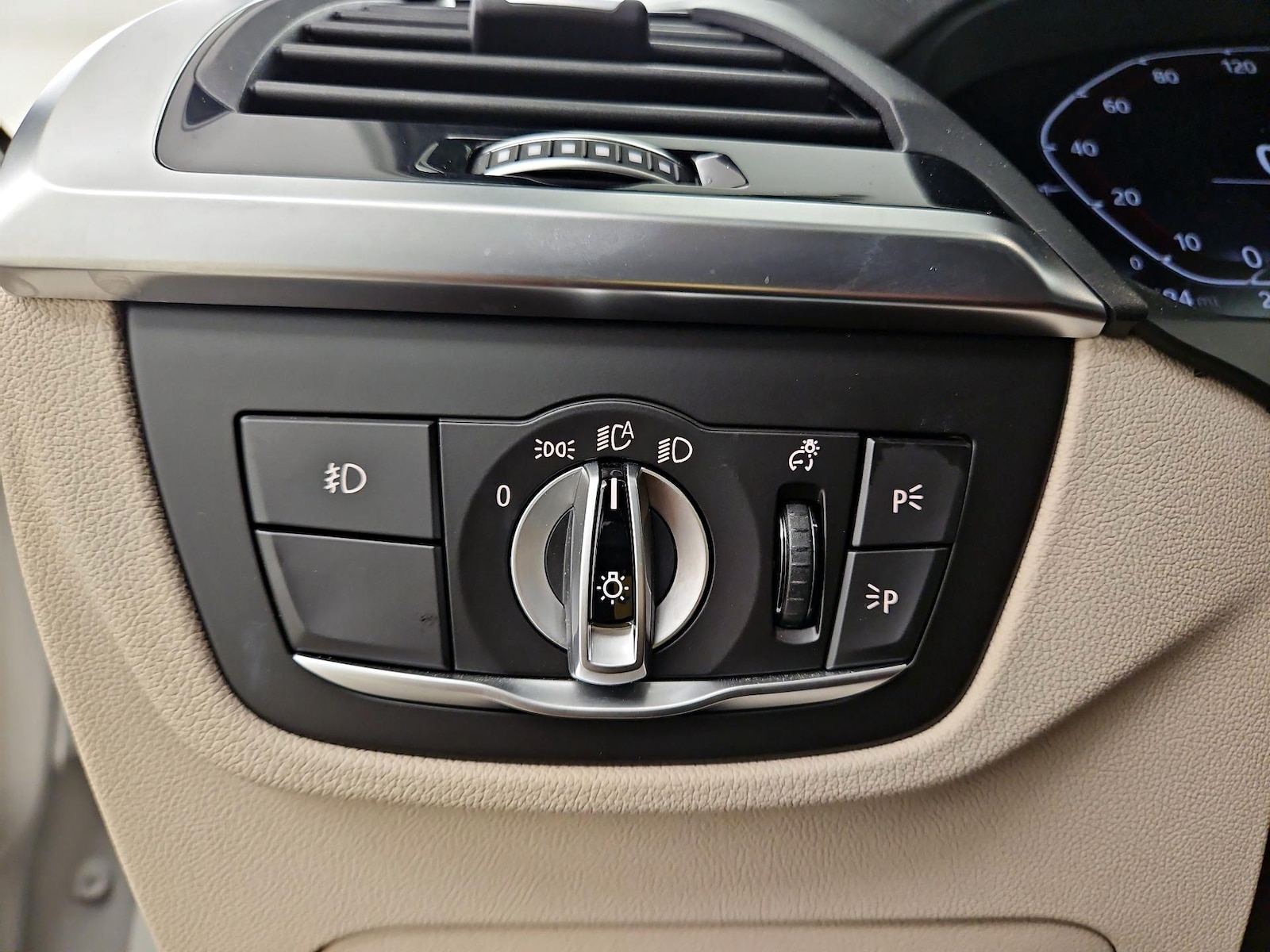 2020 BMW X3 30i - Photo 14