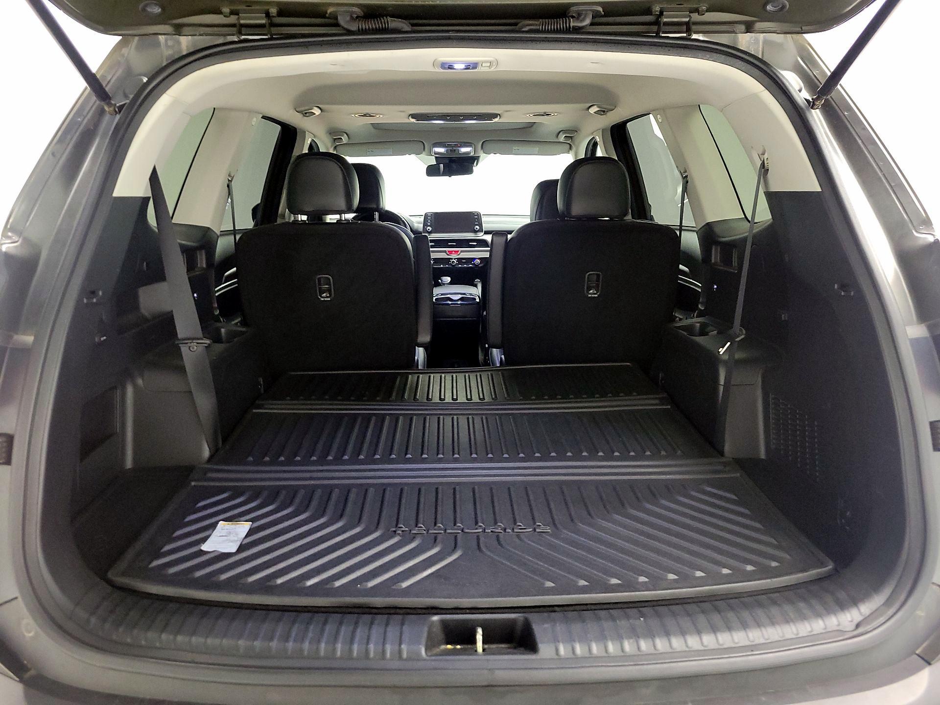 Thumbnail: 2021 Kia Telluride - 16