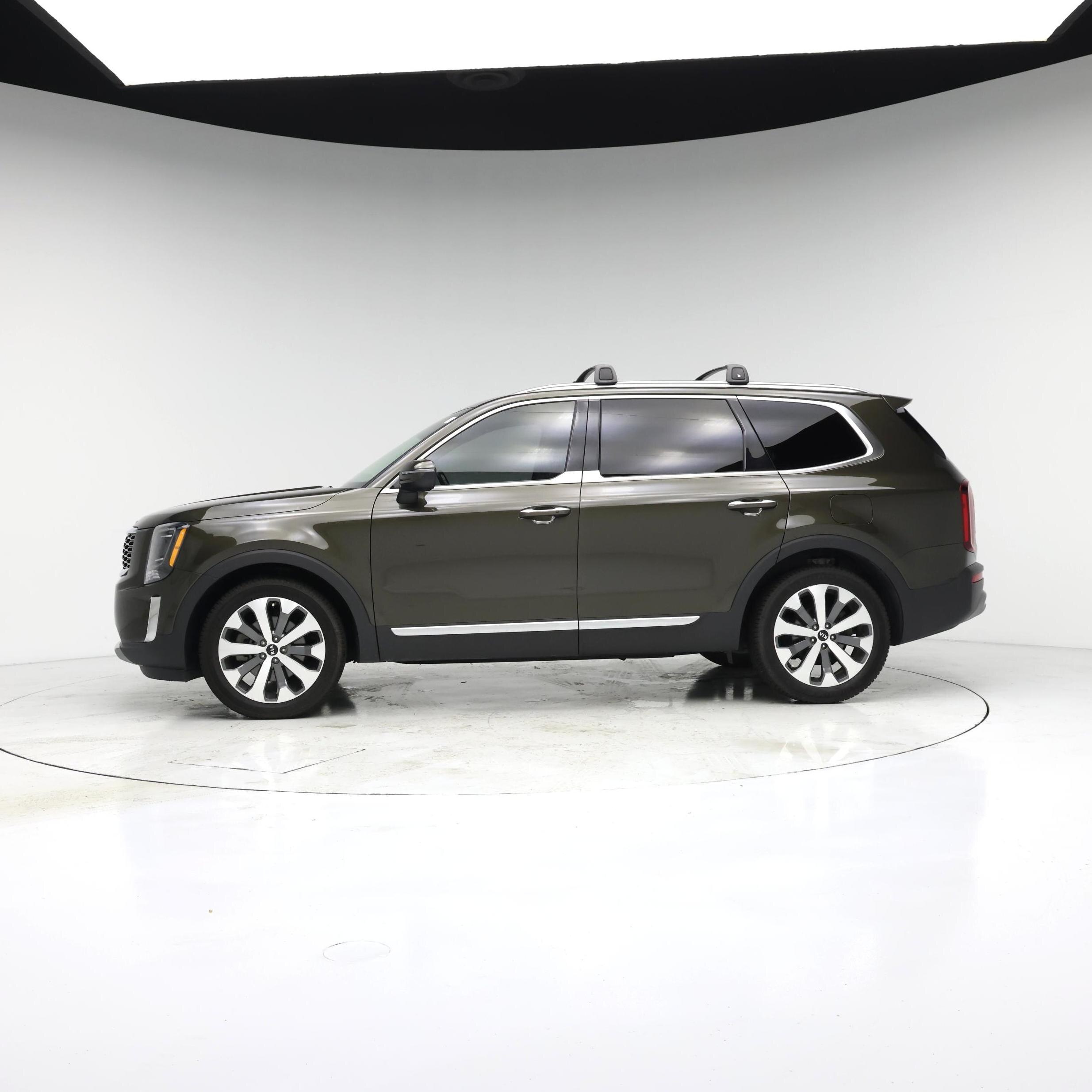 Thumbnail: 2021 Kia Telluride - 3