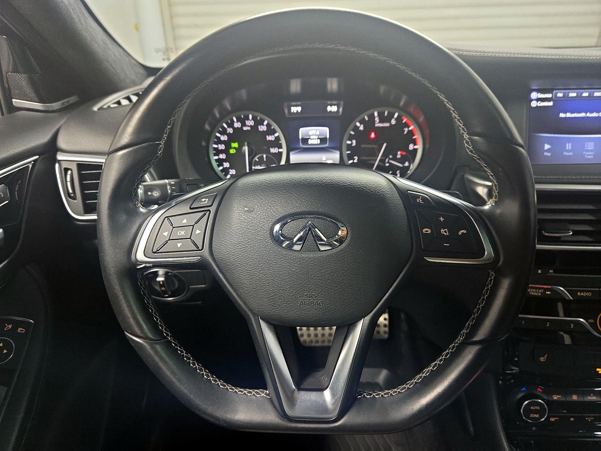 Thumbnail: 2017 INFINITI QX30 - 10