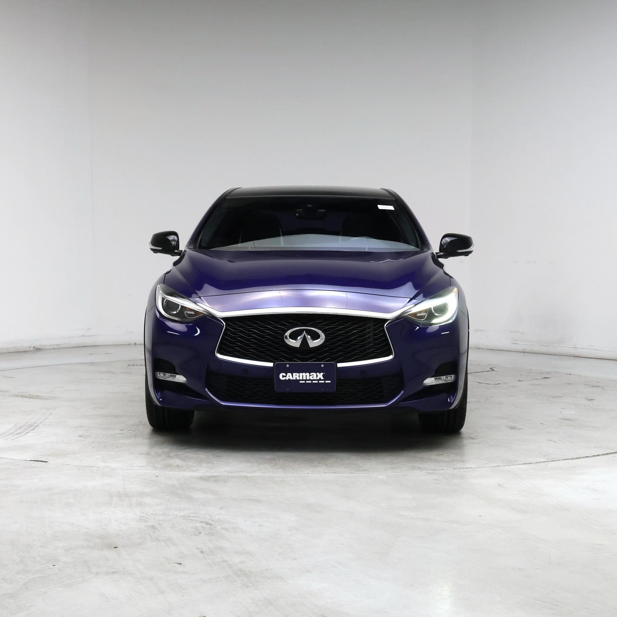 Thumbnail: 2017 INFINITI QX30 - 5