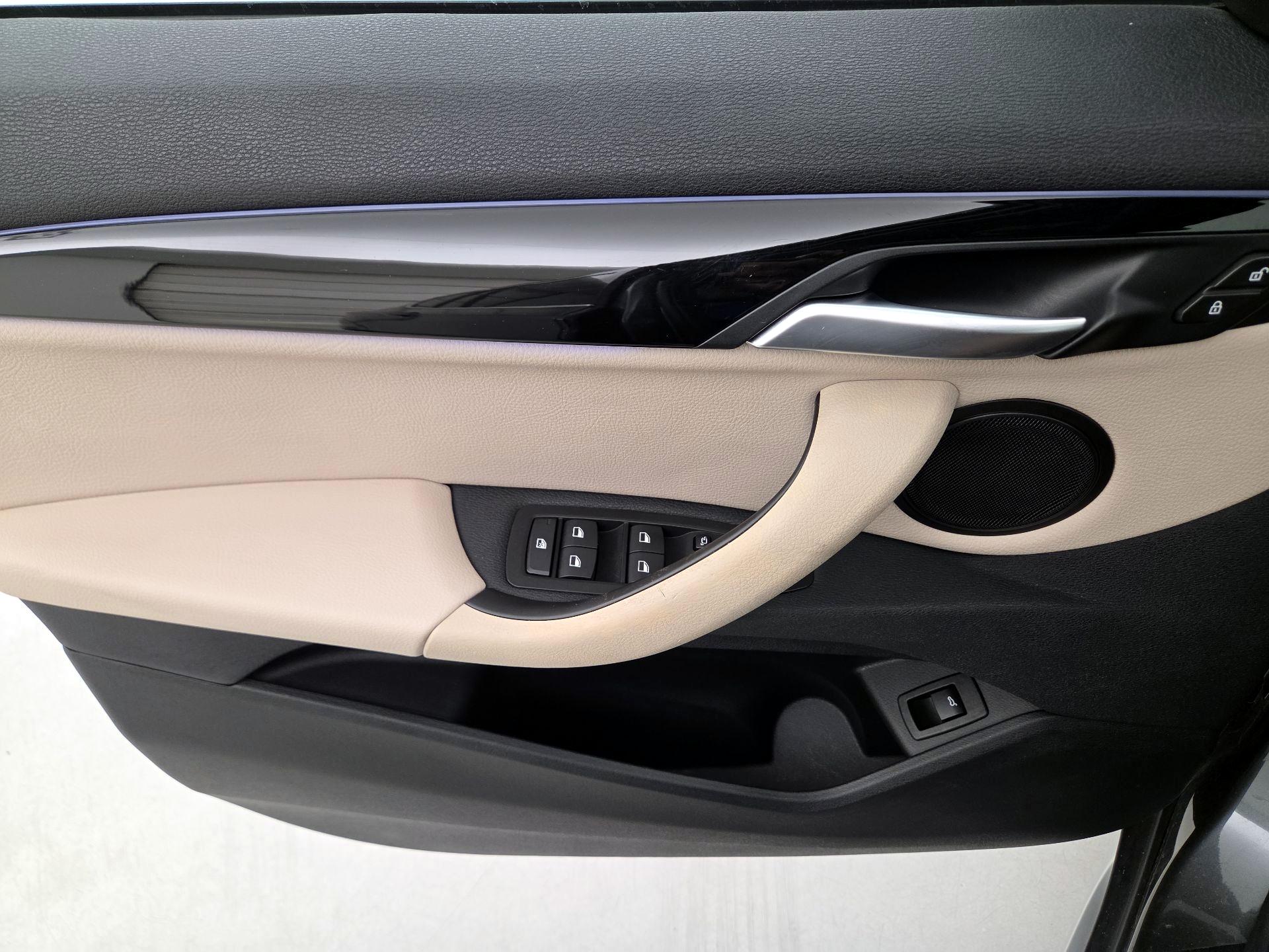 Thumbnail: 2021 BMW X1 - 12