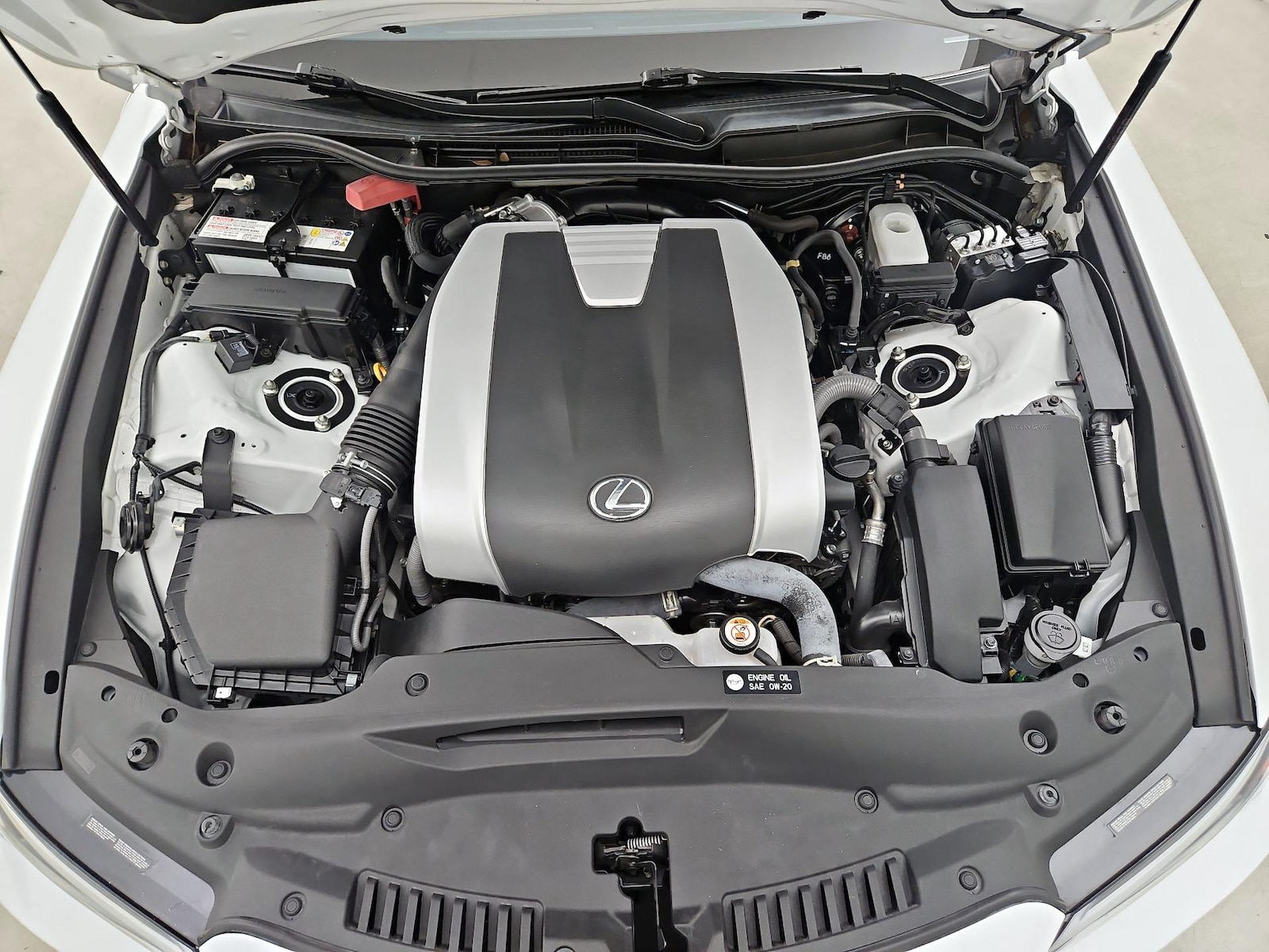 2024 Lexus IS 350 F SPORT - Photo 23