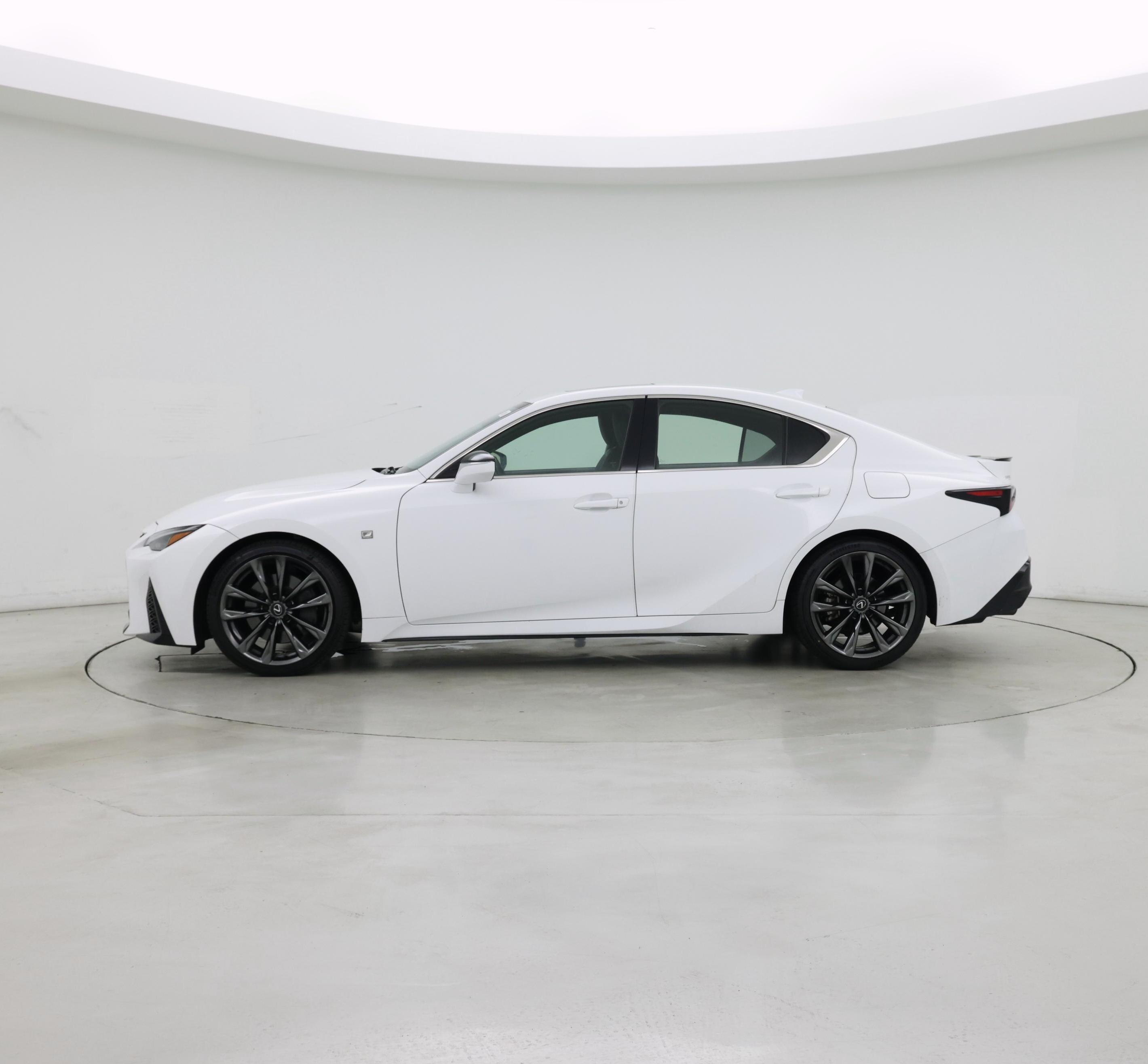Thumbnail: 2024 Lexus IS - 3