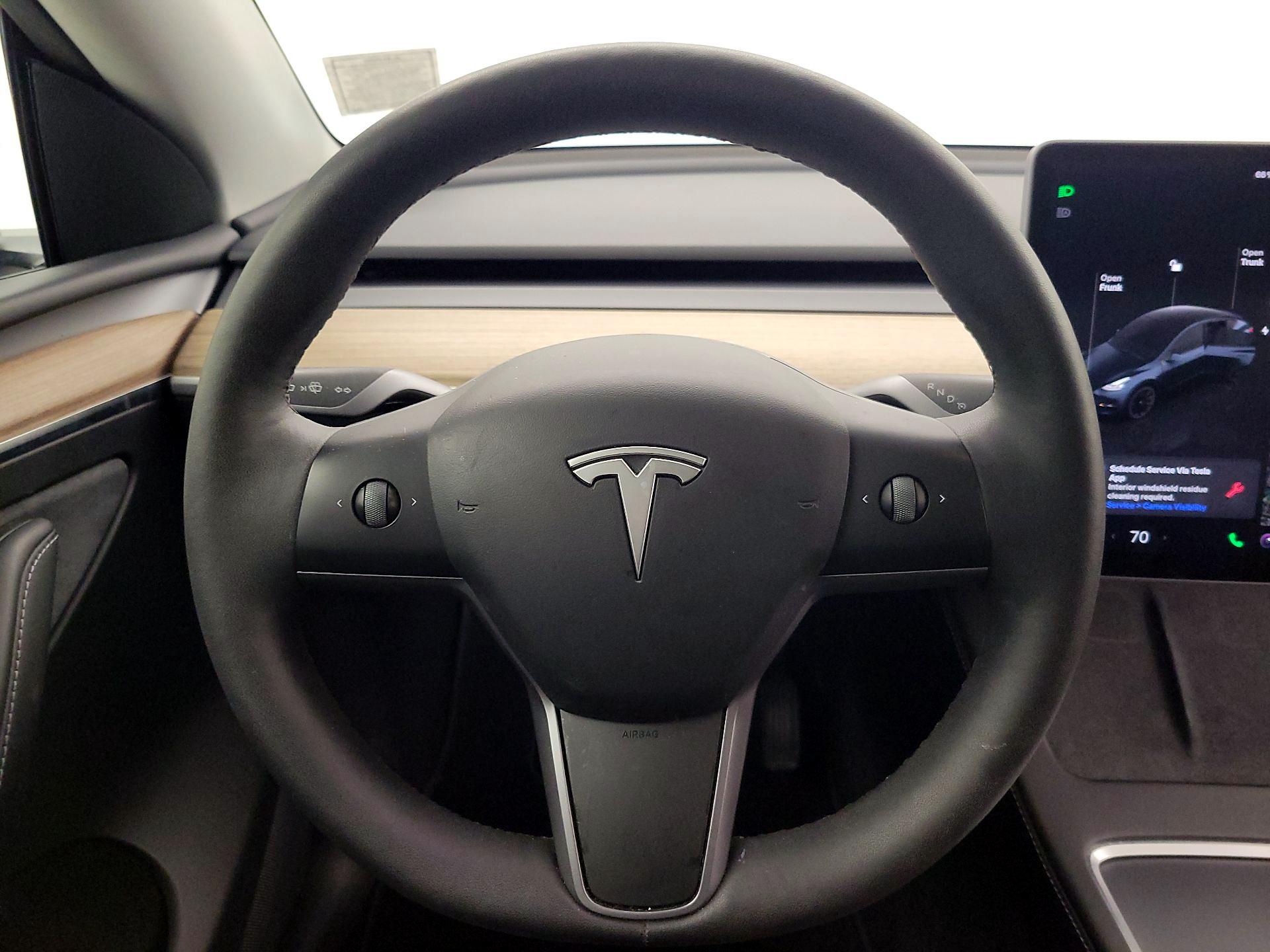 Thumbnail: 2024 Tesla Model Y - 10