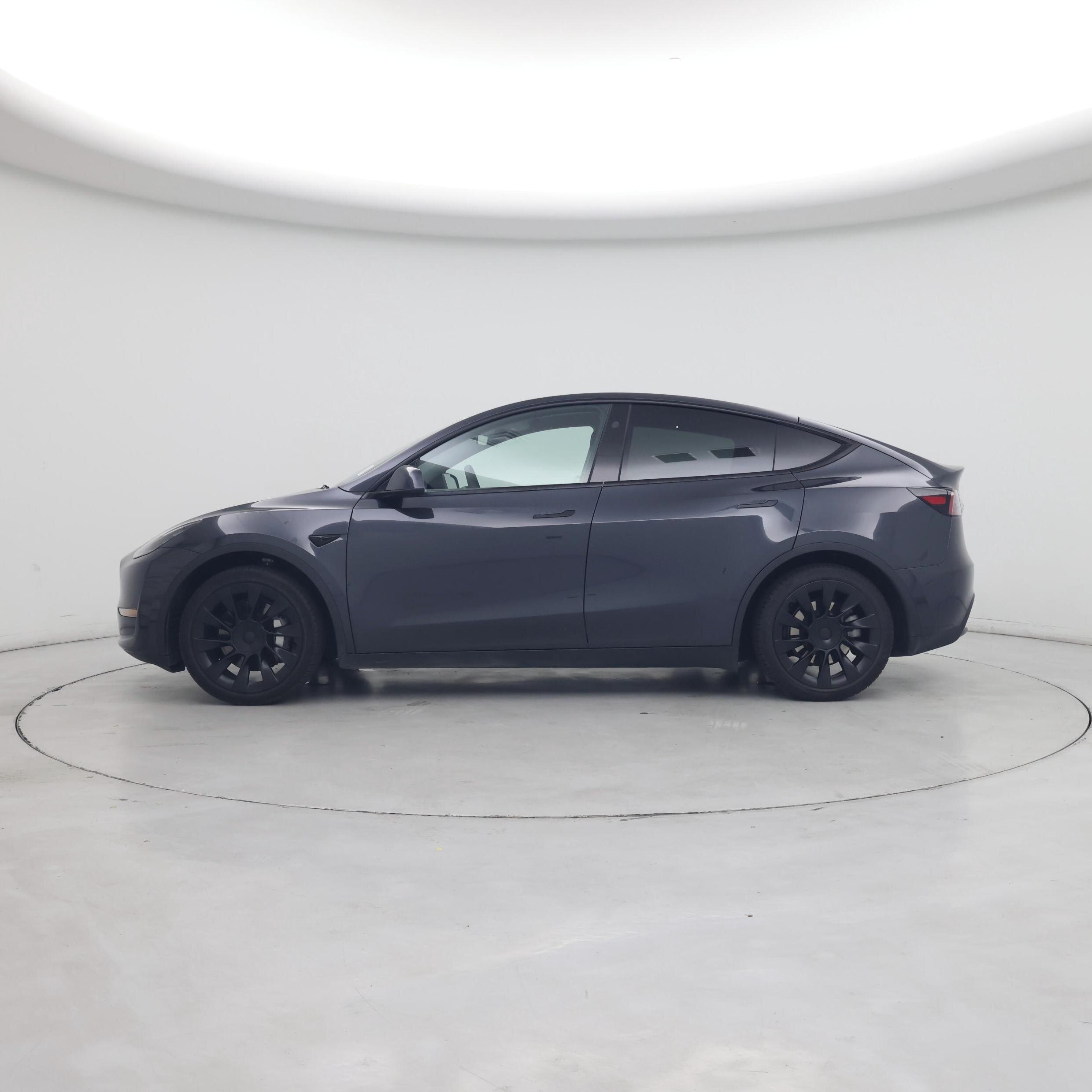 Thumbnail: 2024 Tesla Model Y - 3