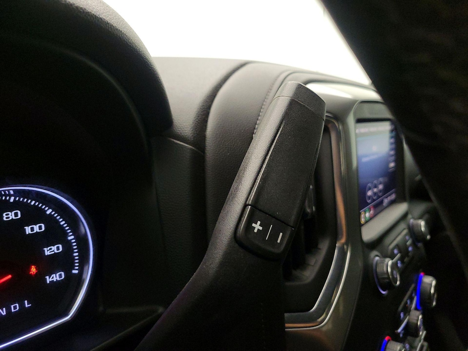 2021 Chevrolet Silverado 1500 RST - Photo 18