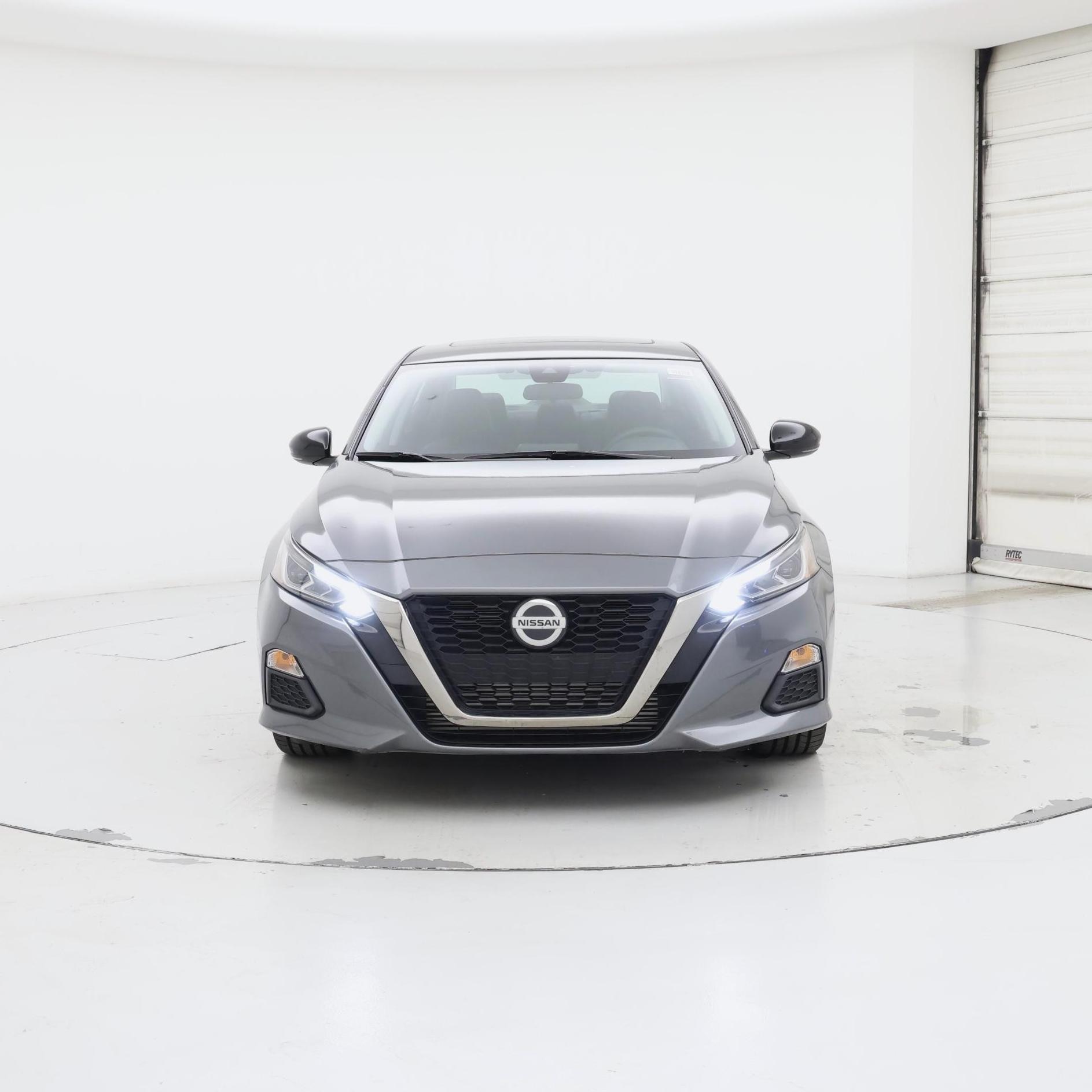 Thumbnail: 2021 Nissan Altima - 5