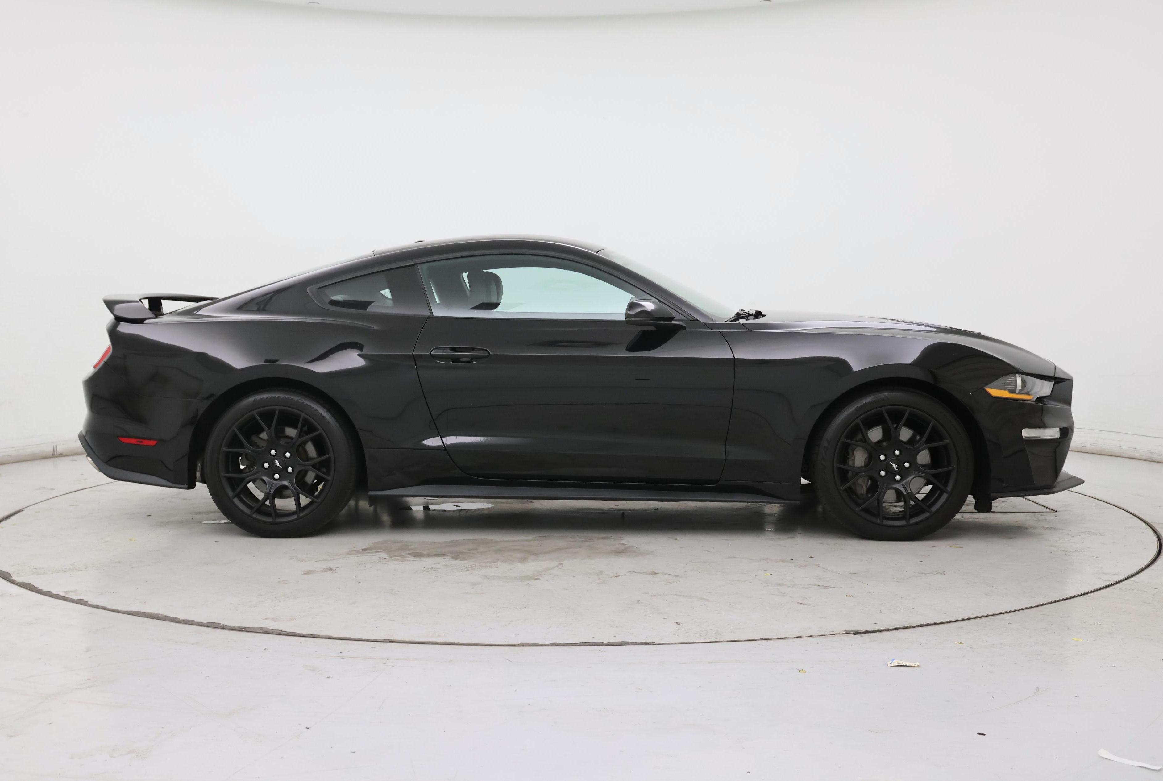 Thumbnail: 2018 Ford Mustang - 7
