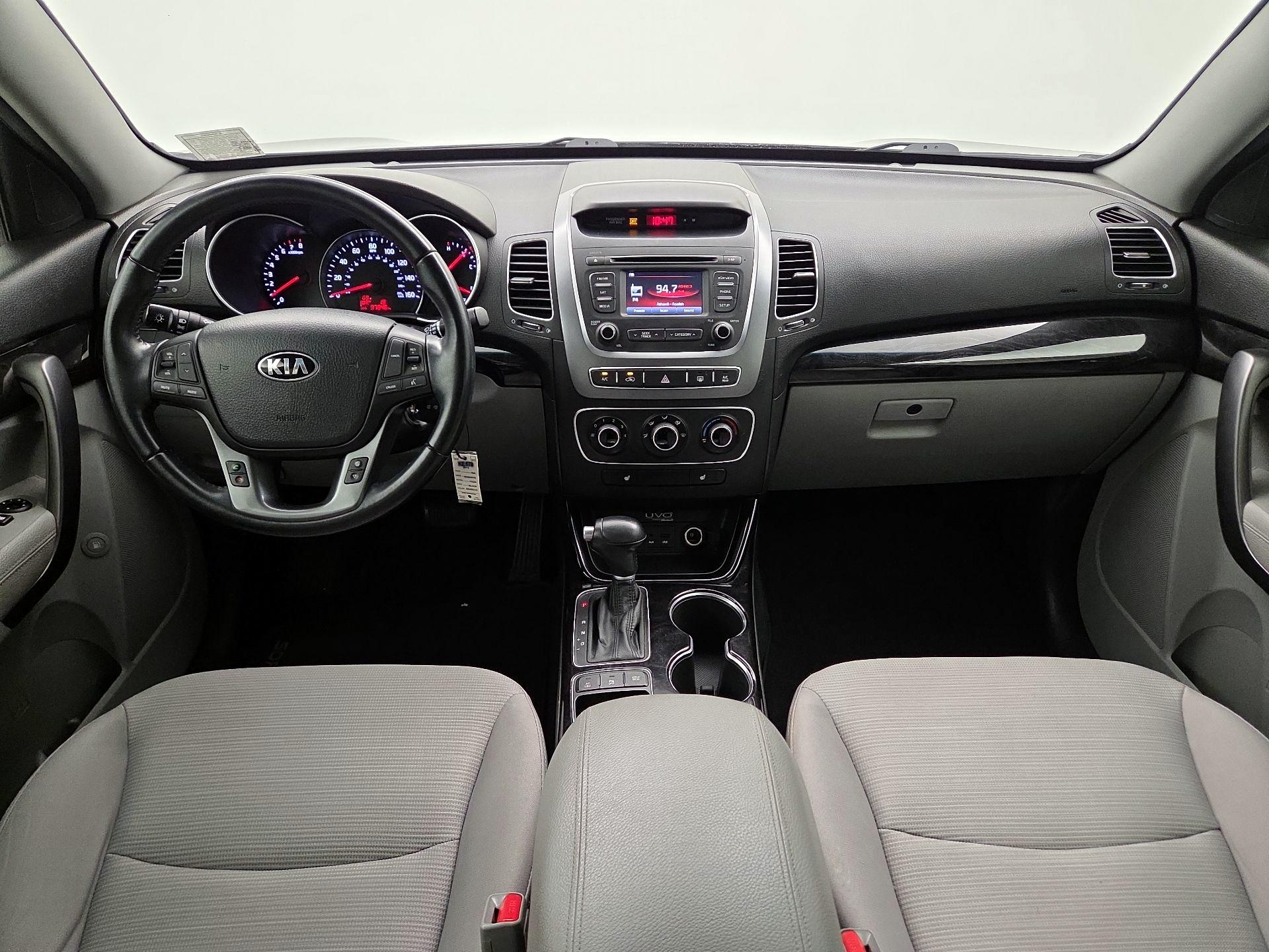 Thumbnail: 2014 Kia Sorento - 9