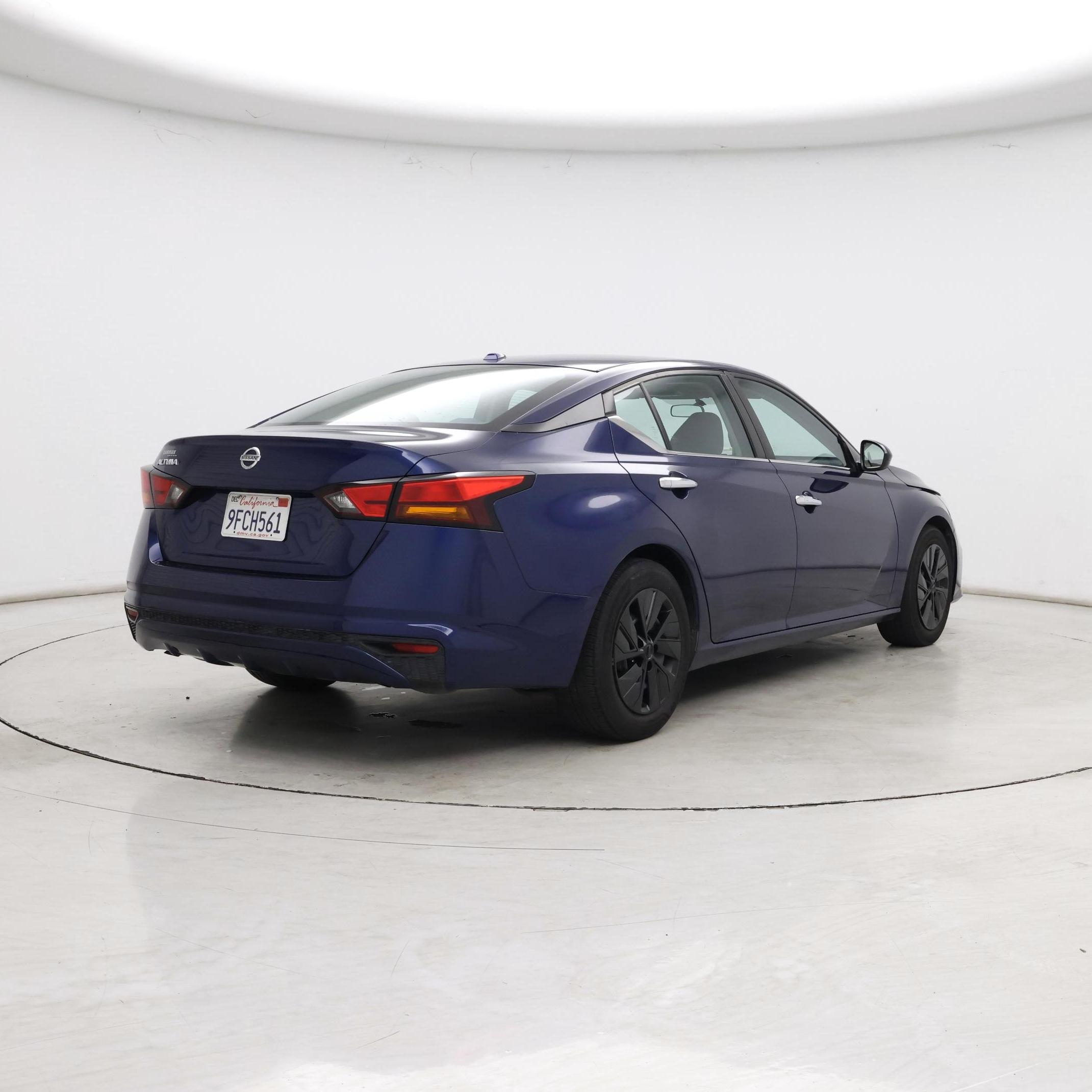 Thumbnail: 2020 Nissan Altima - 8