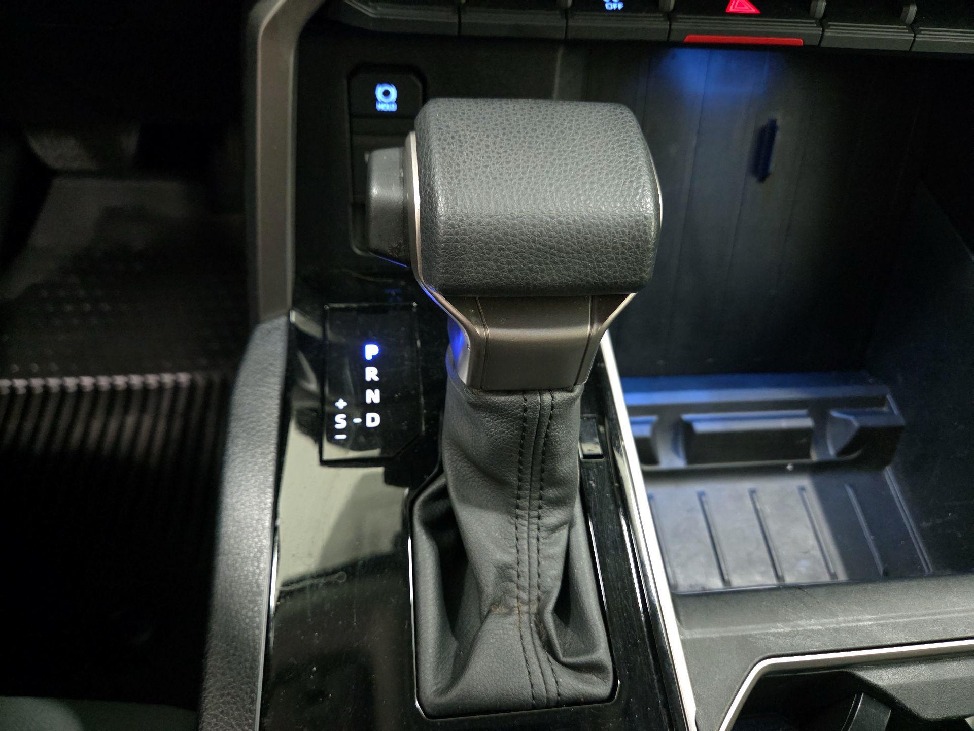 Thumbnail: 2024 Toyota Tundra - 17
