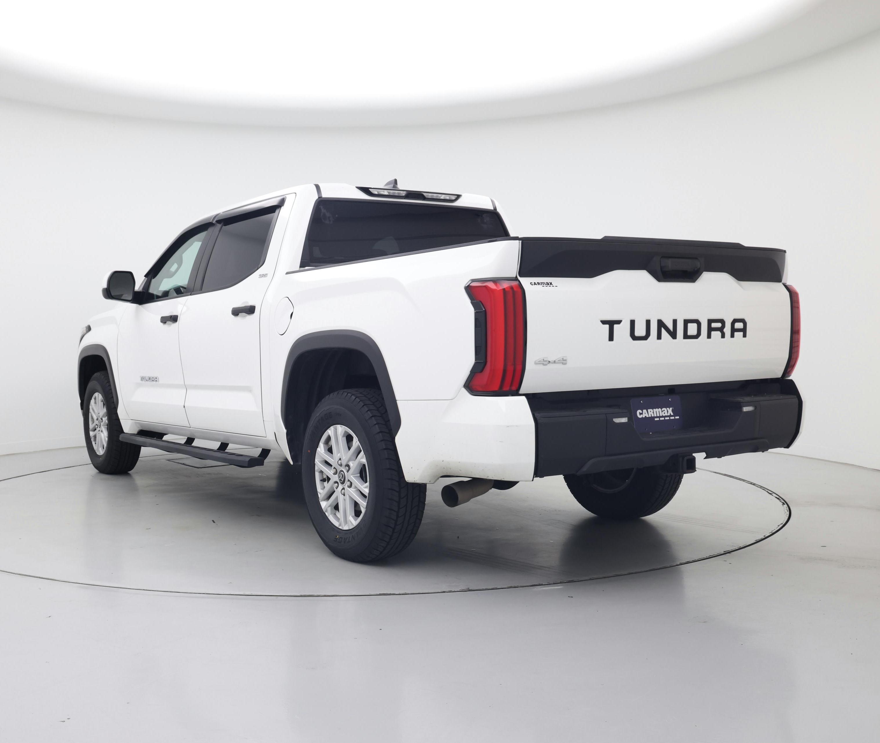 Thumbnail: 2024 Toyota Tundra - 2