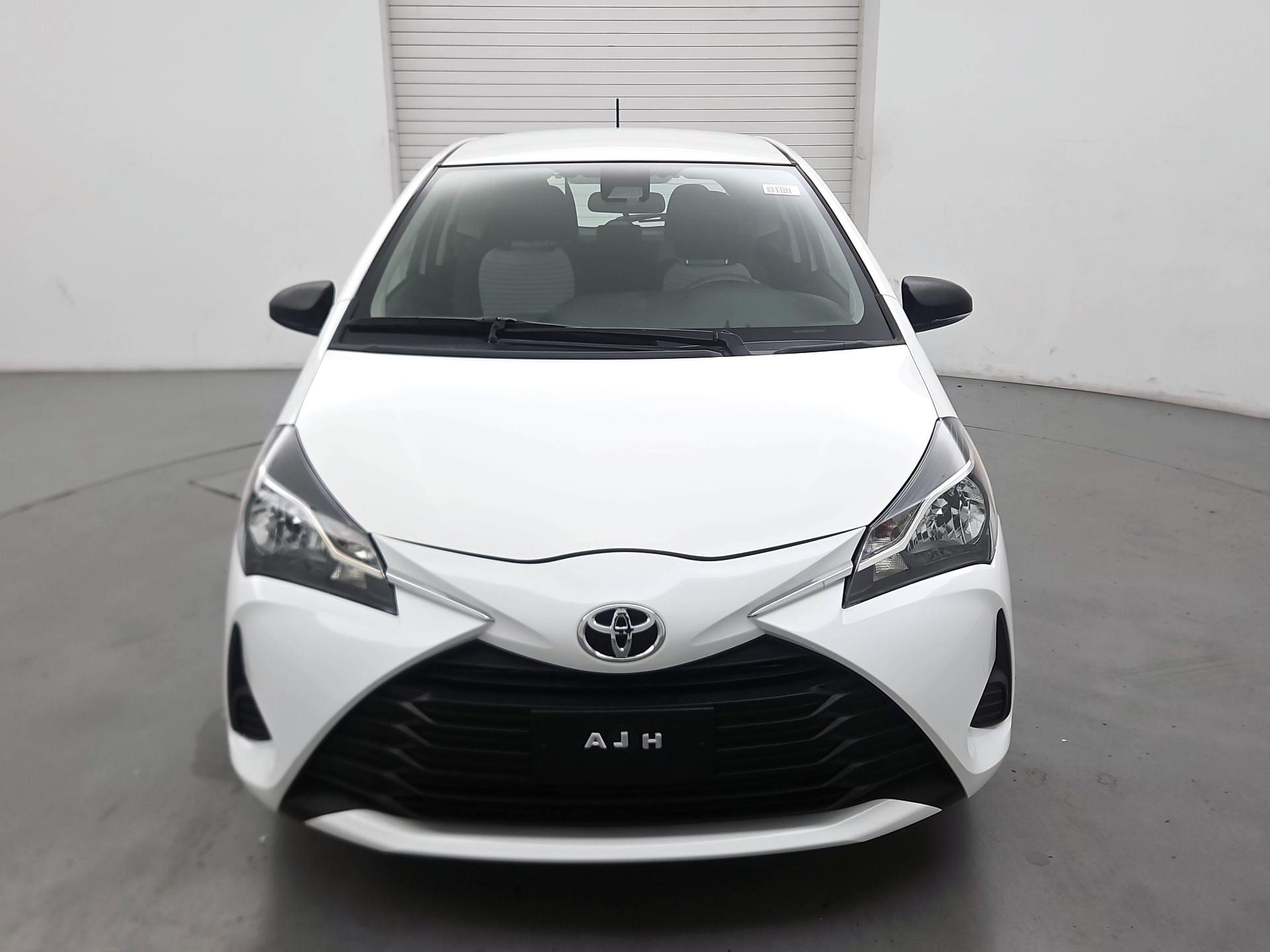 Thumbnail: 2018 Toyota Yaris - 2