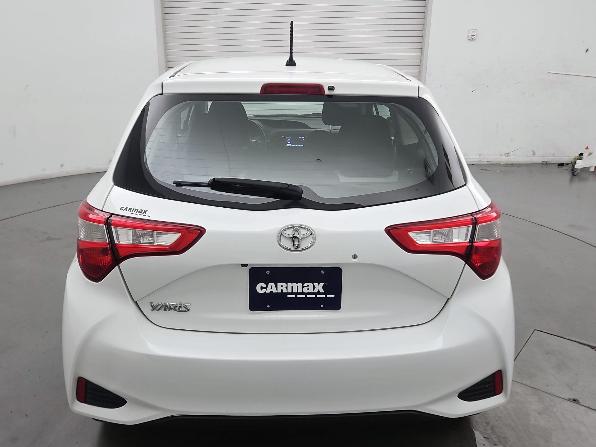 Thumbnail: 2018 Toyota Yaris - 6