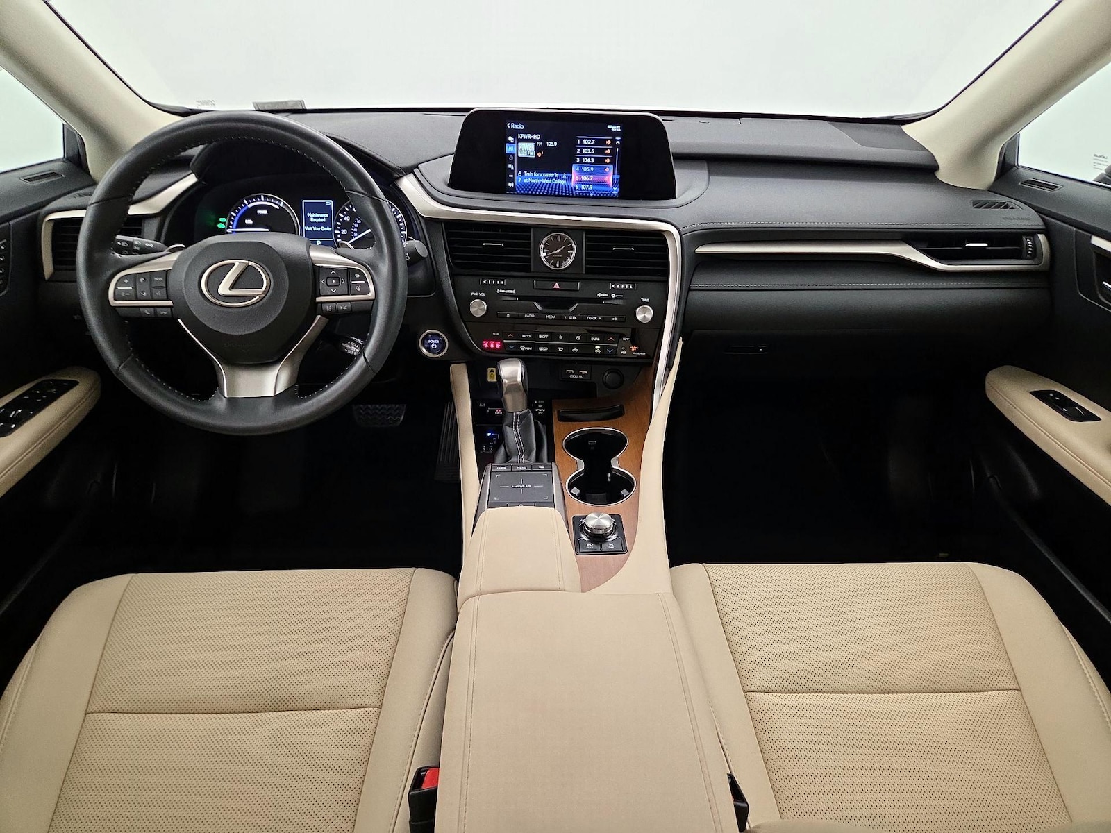 2022 Lexus RX Hybrid 450h - Photo 10