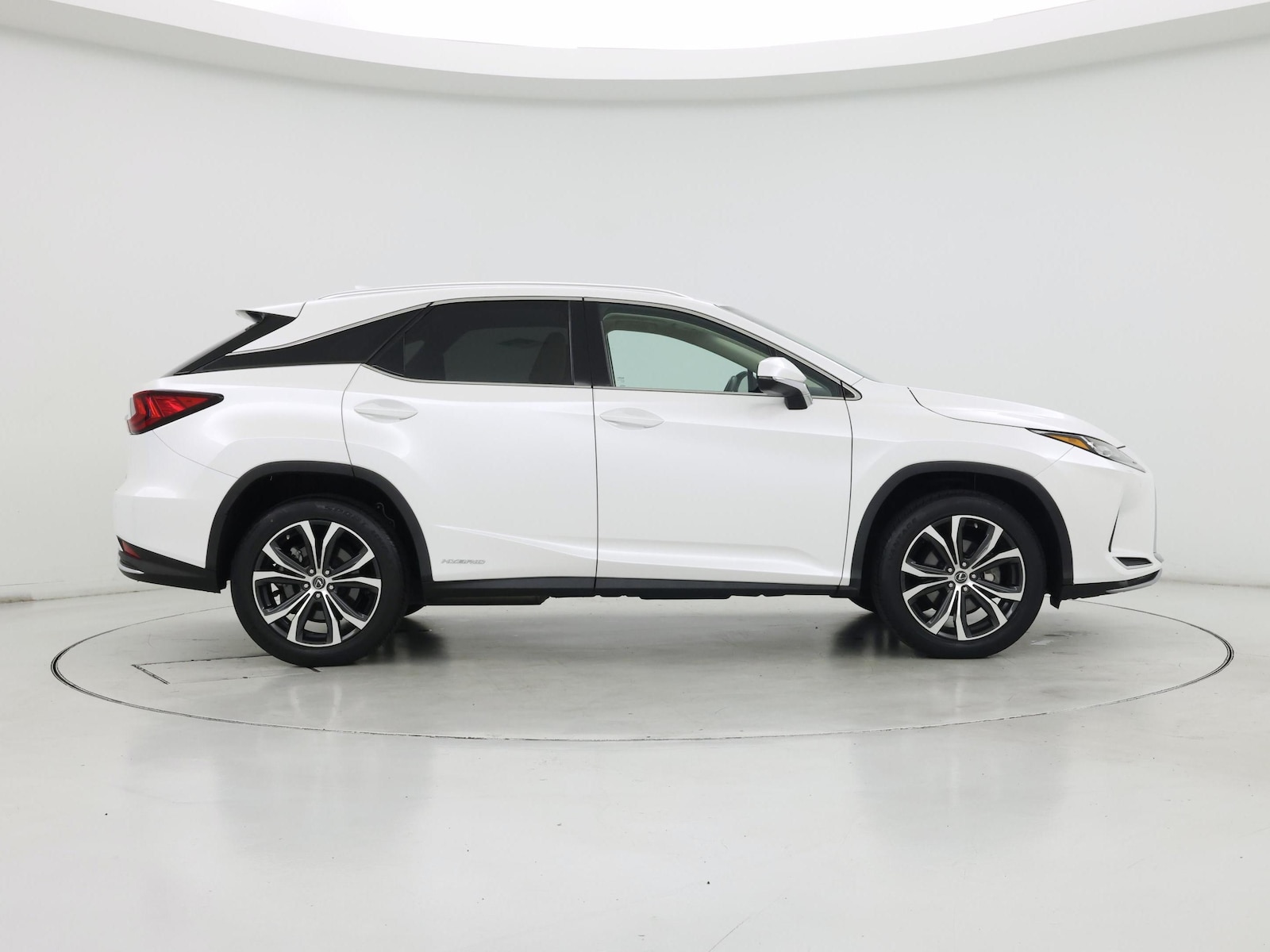 2022 Lexus RX Hybrid 450h - Photo 8