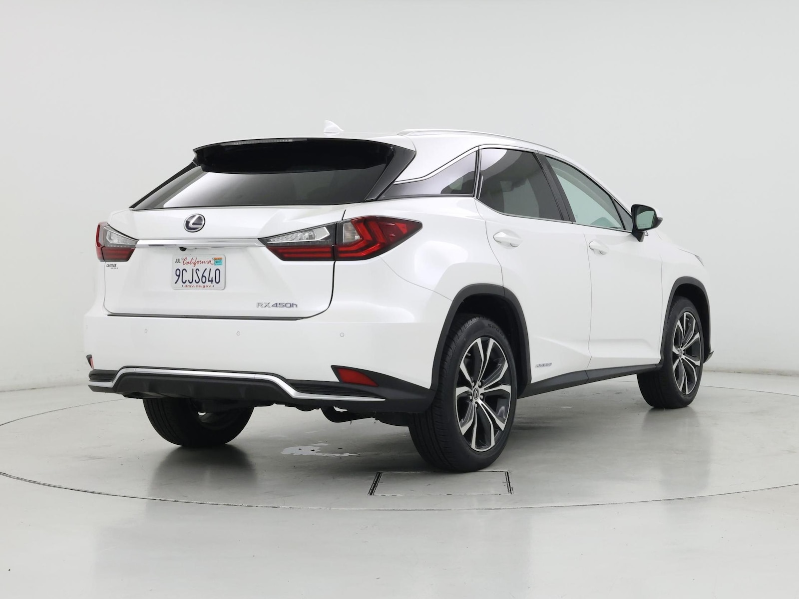 2022 Lexus RX Hybrid 450h - Photo 9