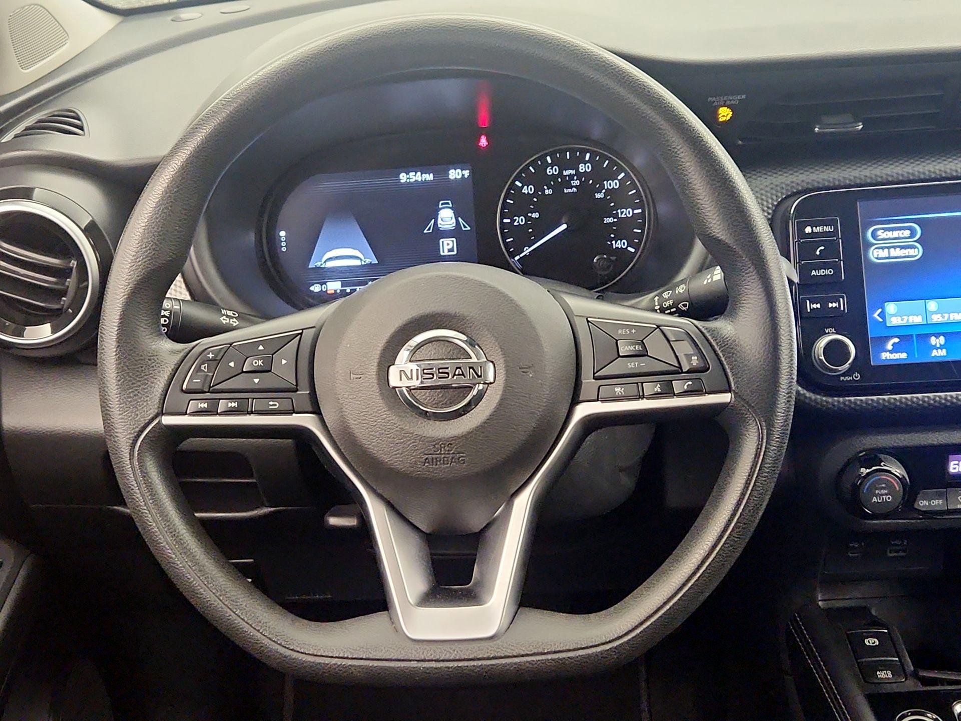 Thumbnail: 2021 Nissan Kicks - 10