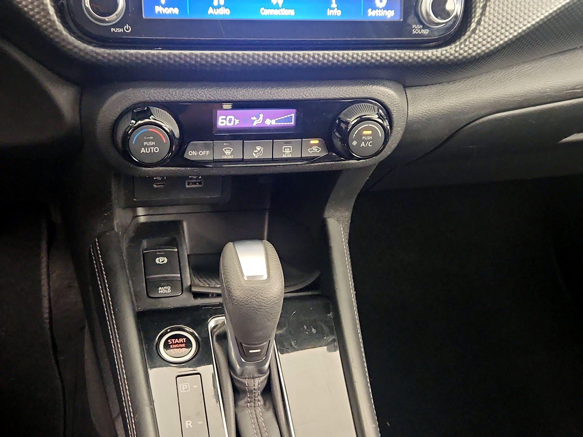 Thumbnail: 2021 Nissan Kicks - 15