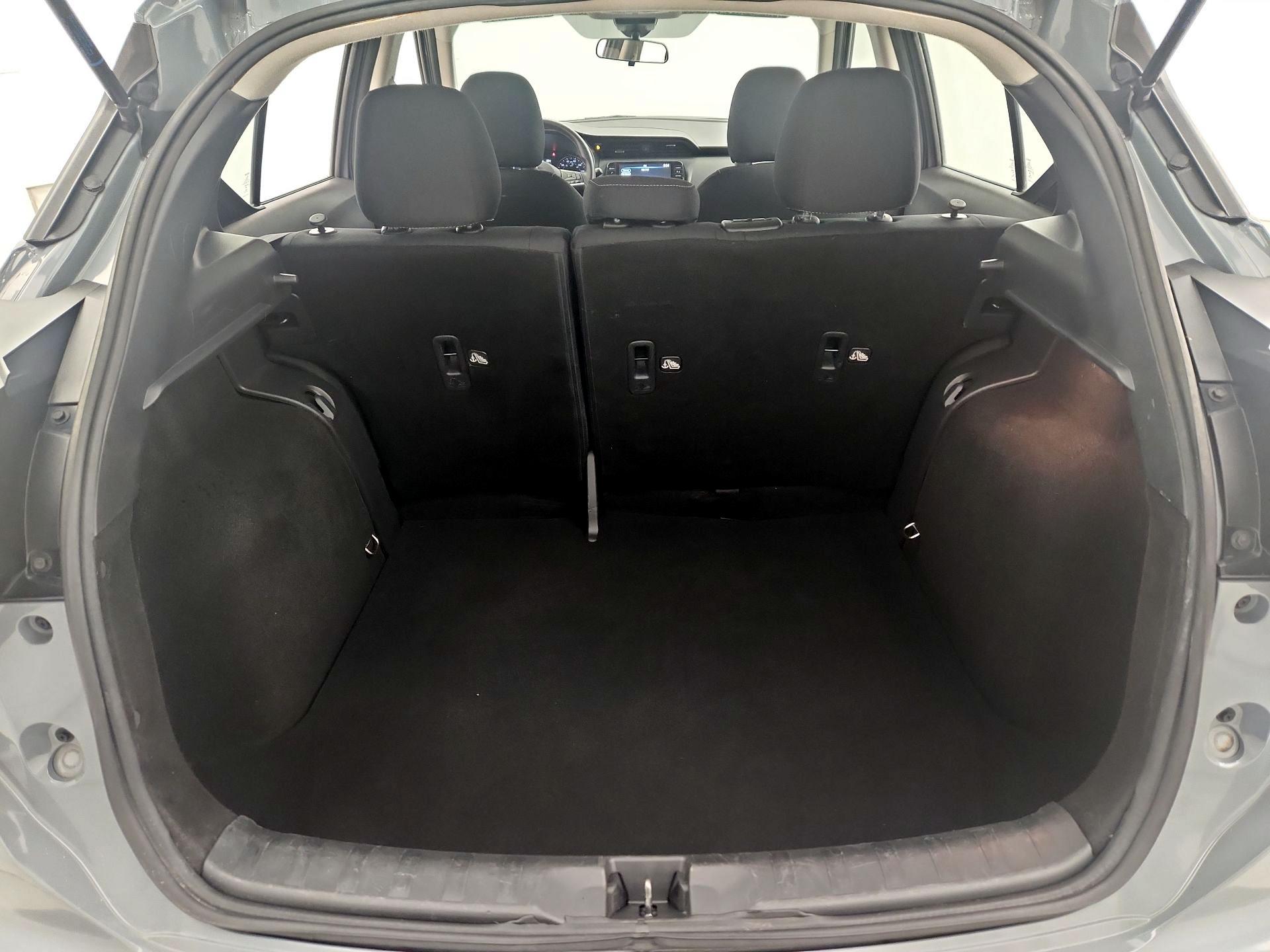 Thumbnail: 2021 Nissan Kicks - 19