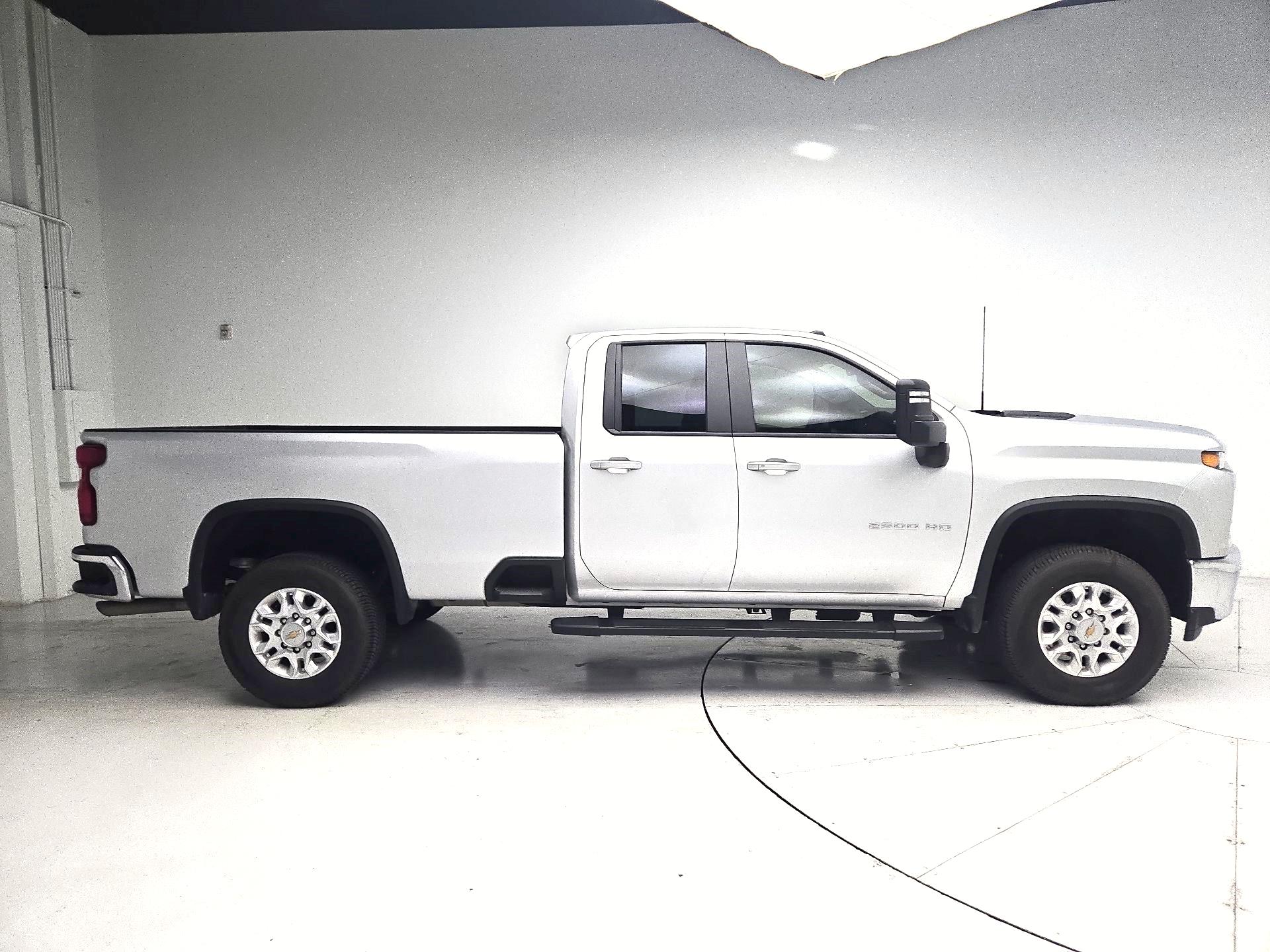 Thumbnail: 2021 Chevrolet Silverado 2500 - 4