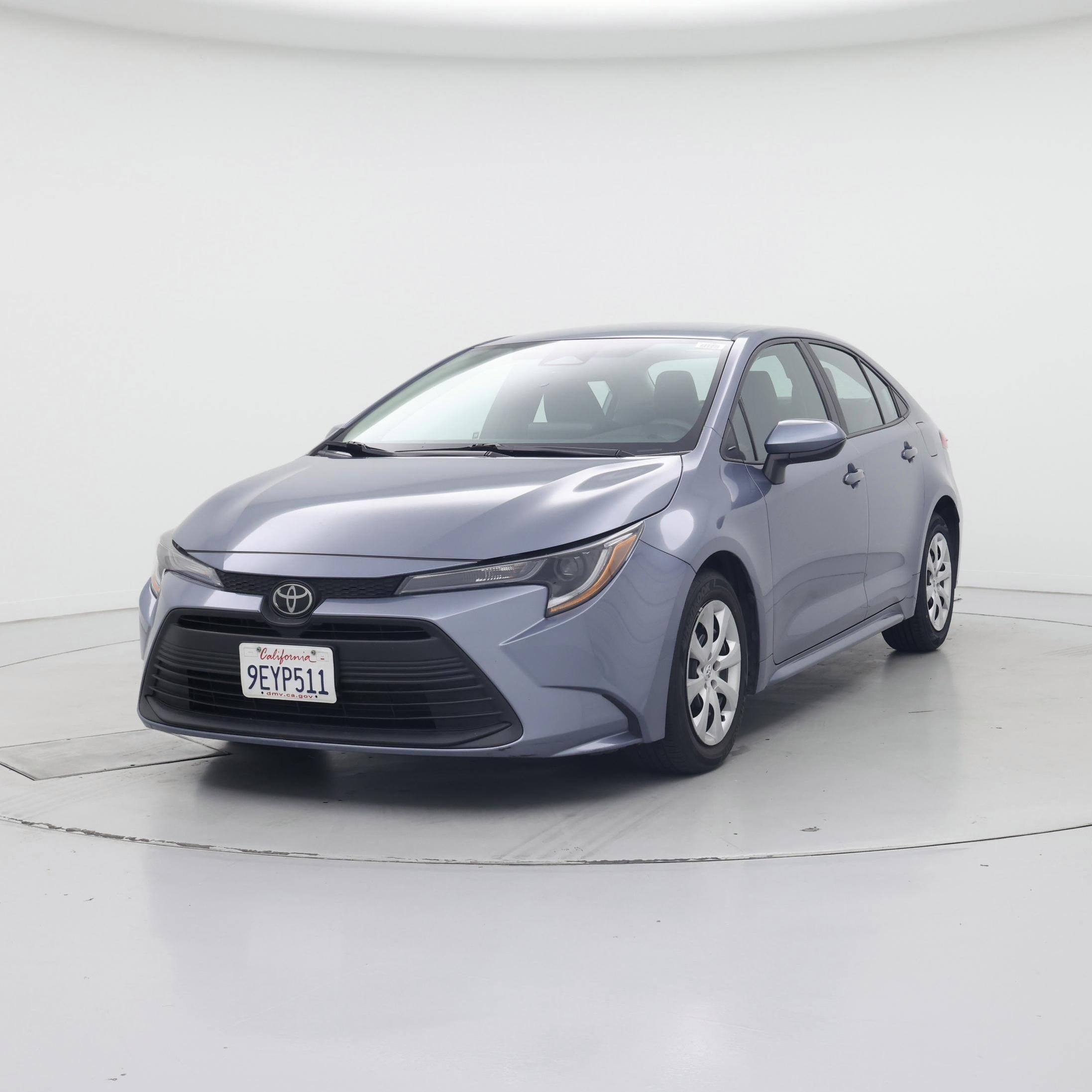 Thumbnail: 2023 Toyota Corolla - 4