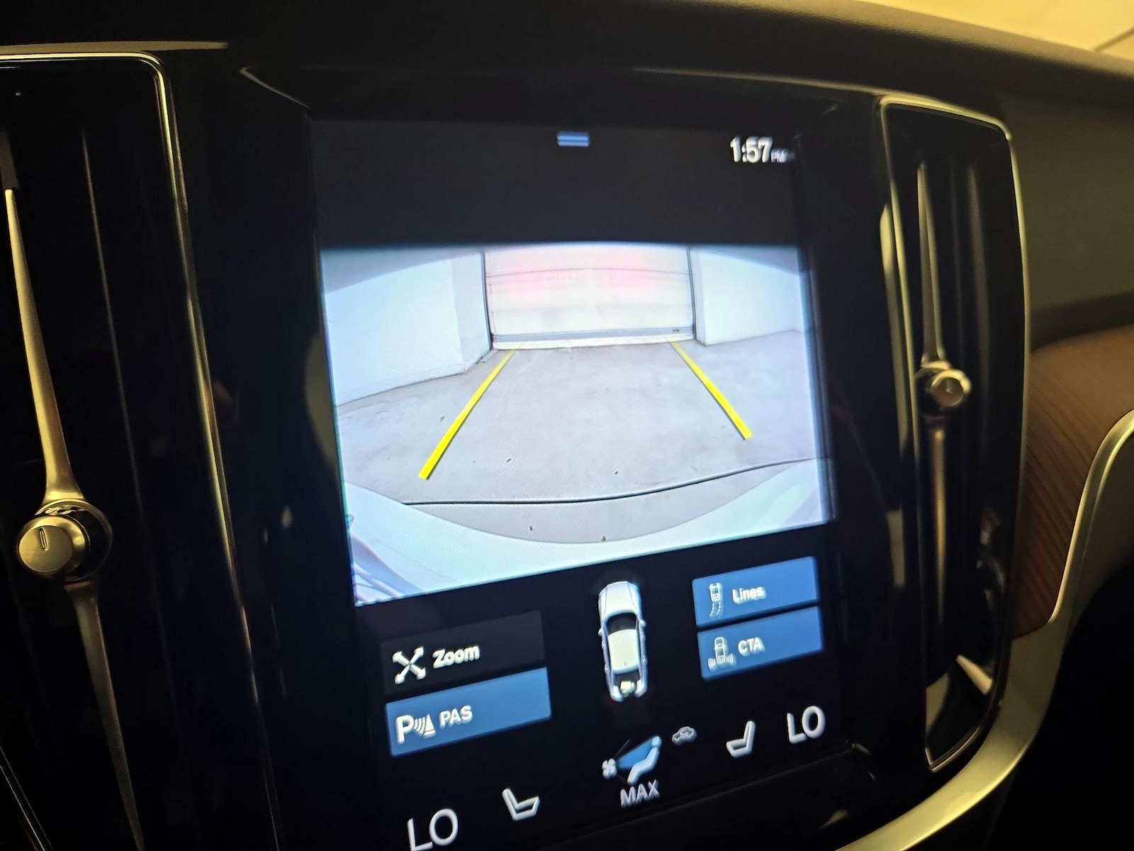 2021 Volvo S60 Momentum - Photo 16