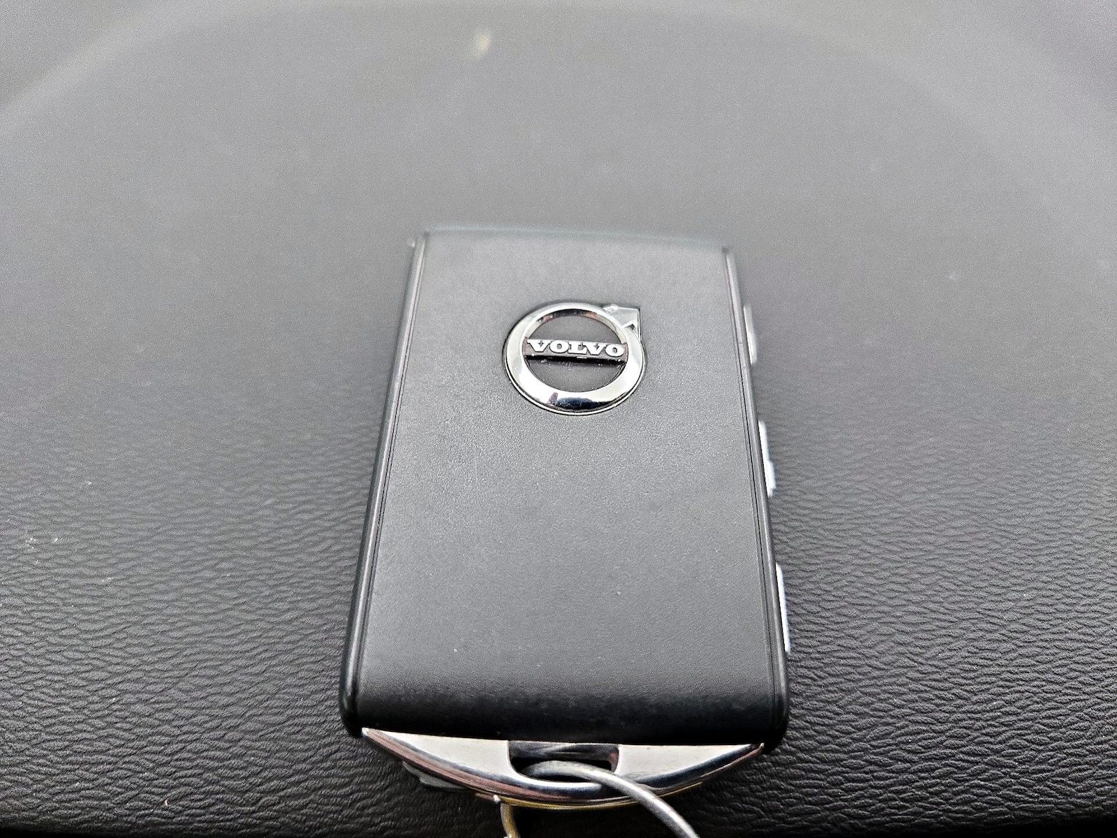 2021 Volvo S60 Momentum - Photo 25