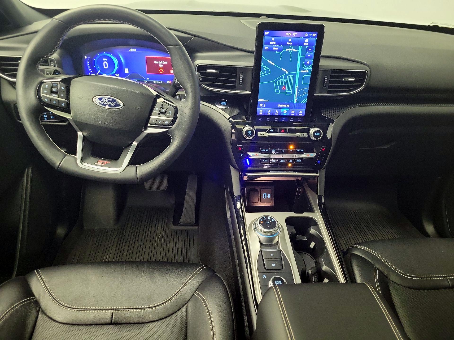 Thumbnail: 2023 Ford Explorer - 9