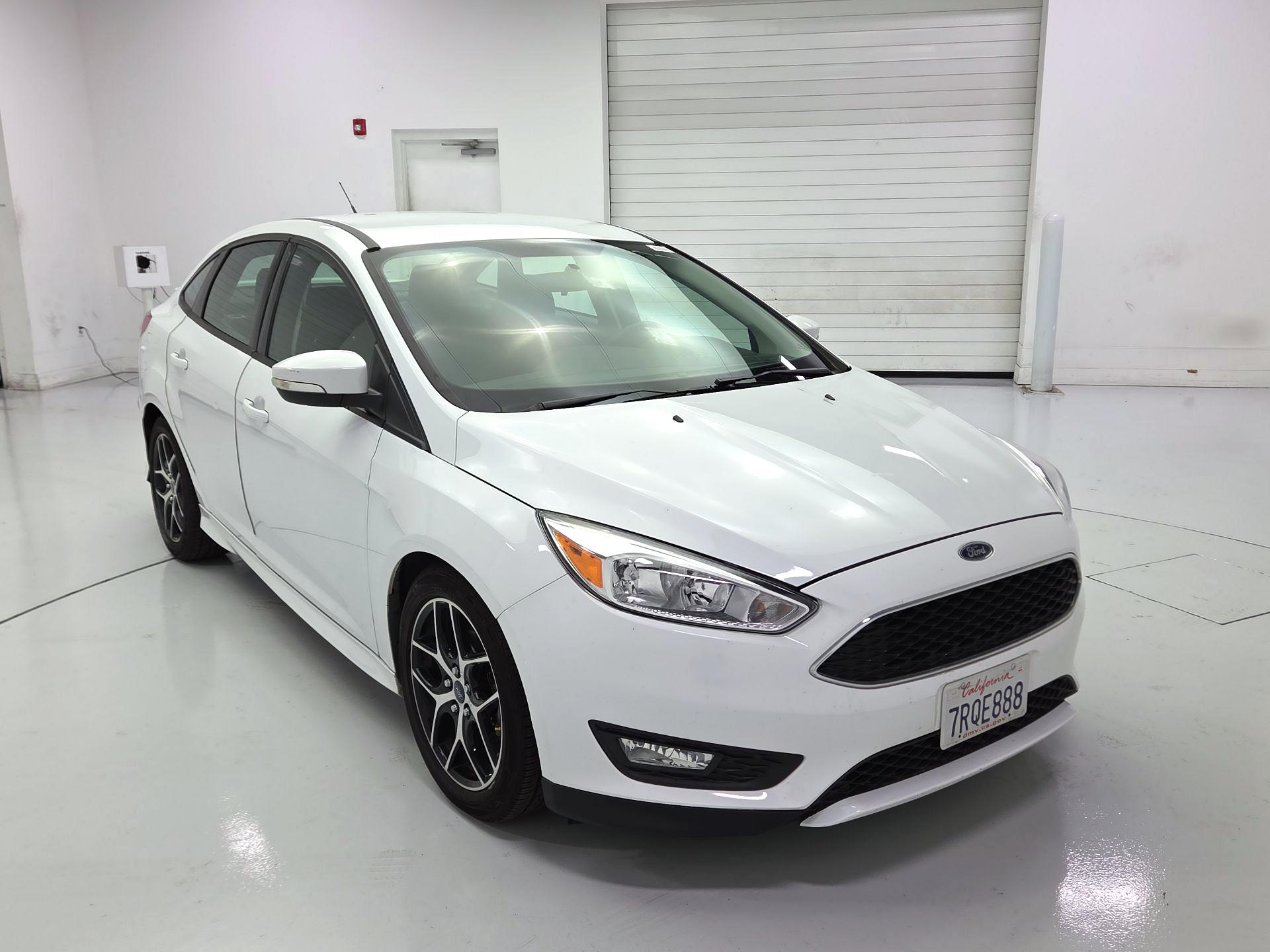 Thumbnail: 2015 Ford Focus - 1