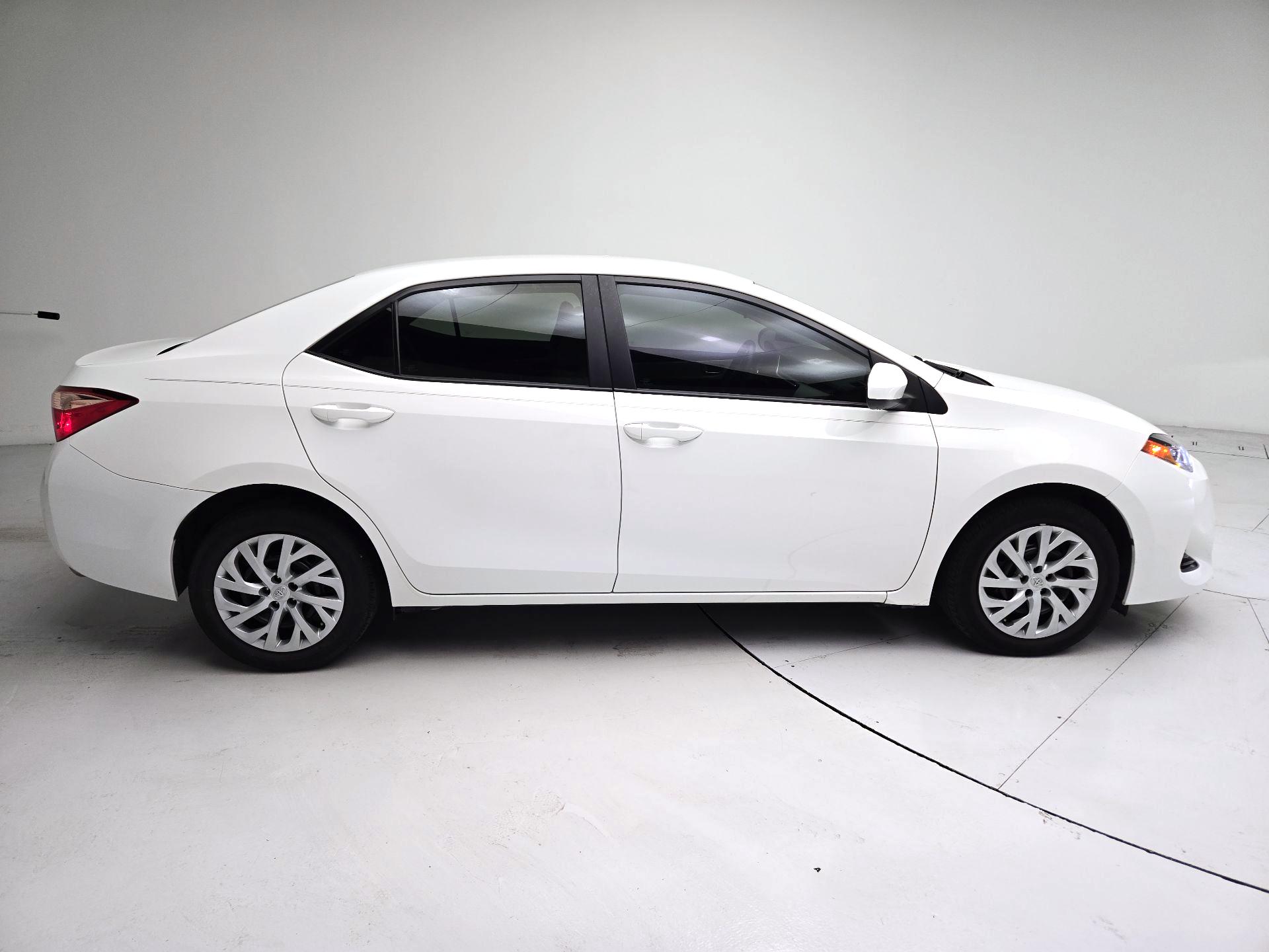 Thumbnail: 2019 Toyota Corolla - 4