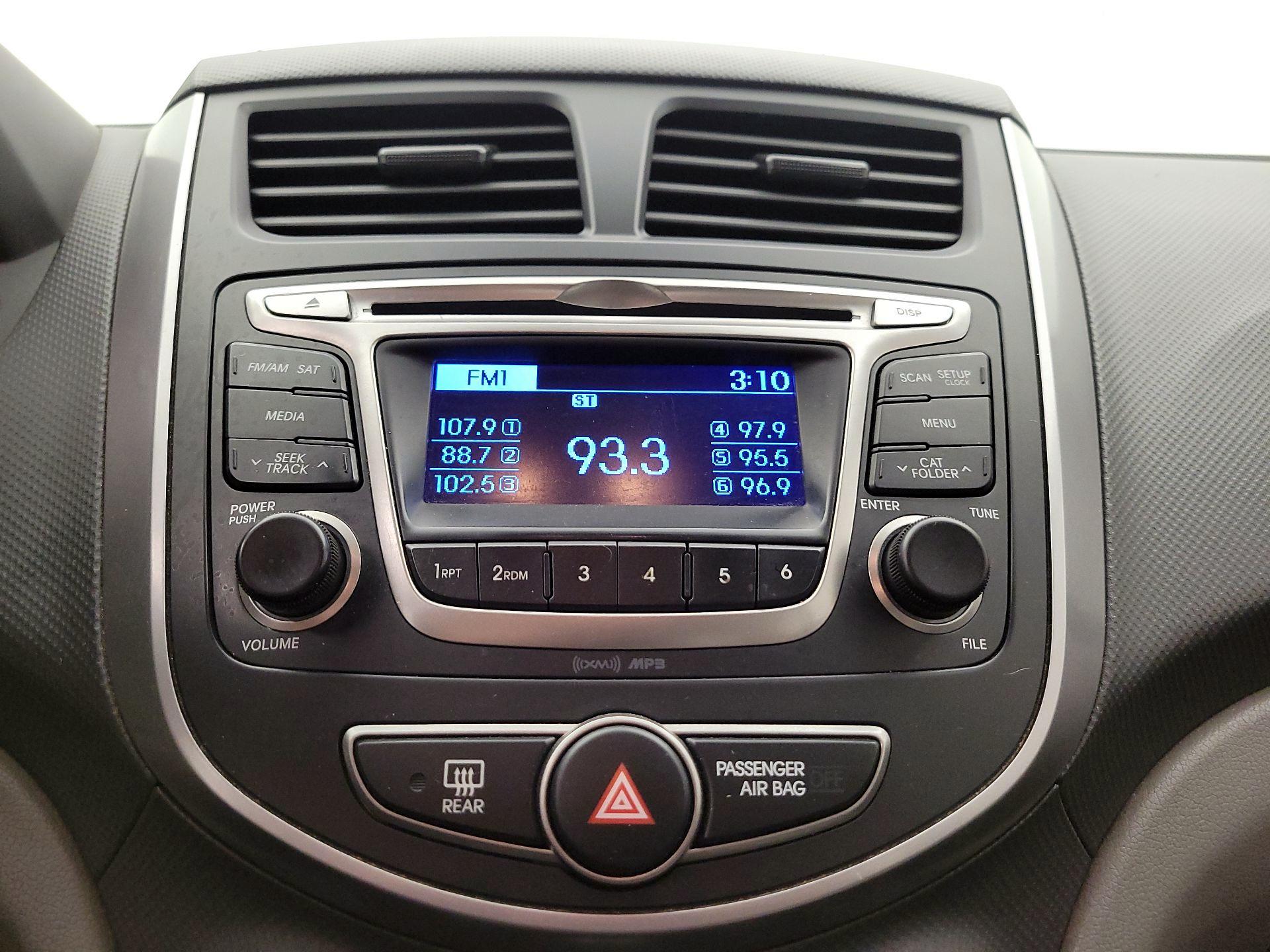 Thumbnail: 2016 Hyundai Accent - 14