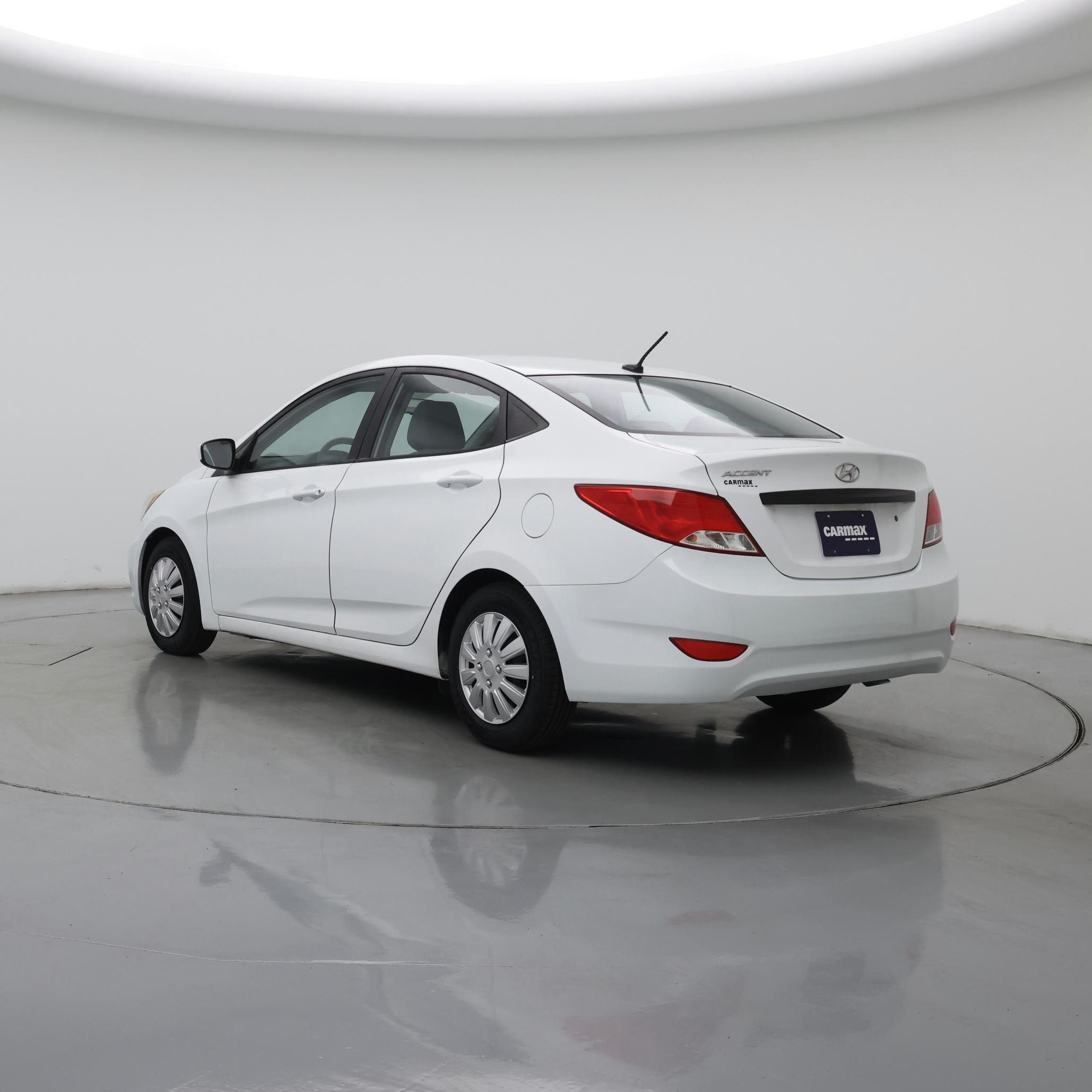 Thumbnail: 2016 Hyundai Accent - 2