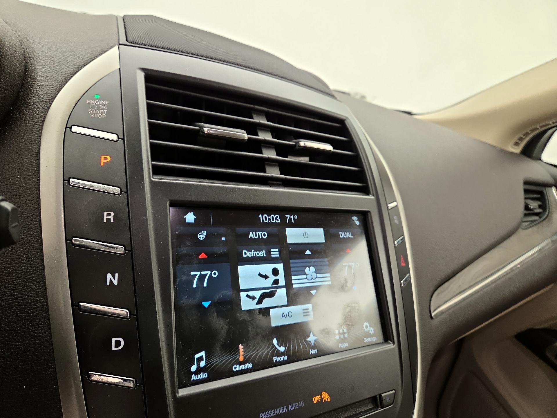 Thumbnail: 2018 Lincoln MKC - 18