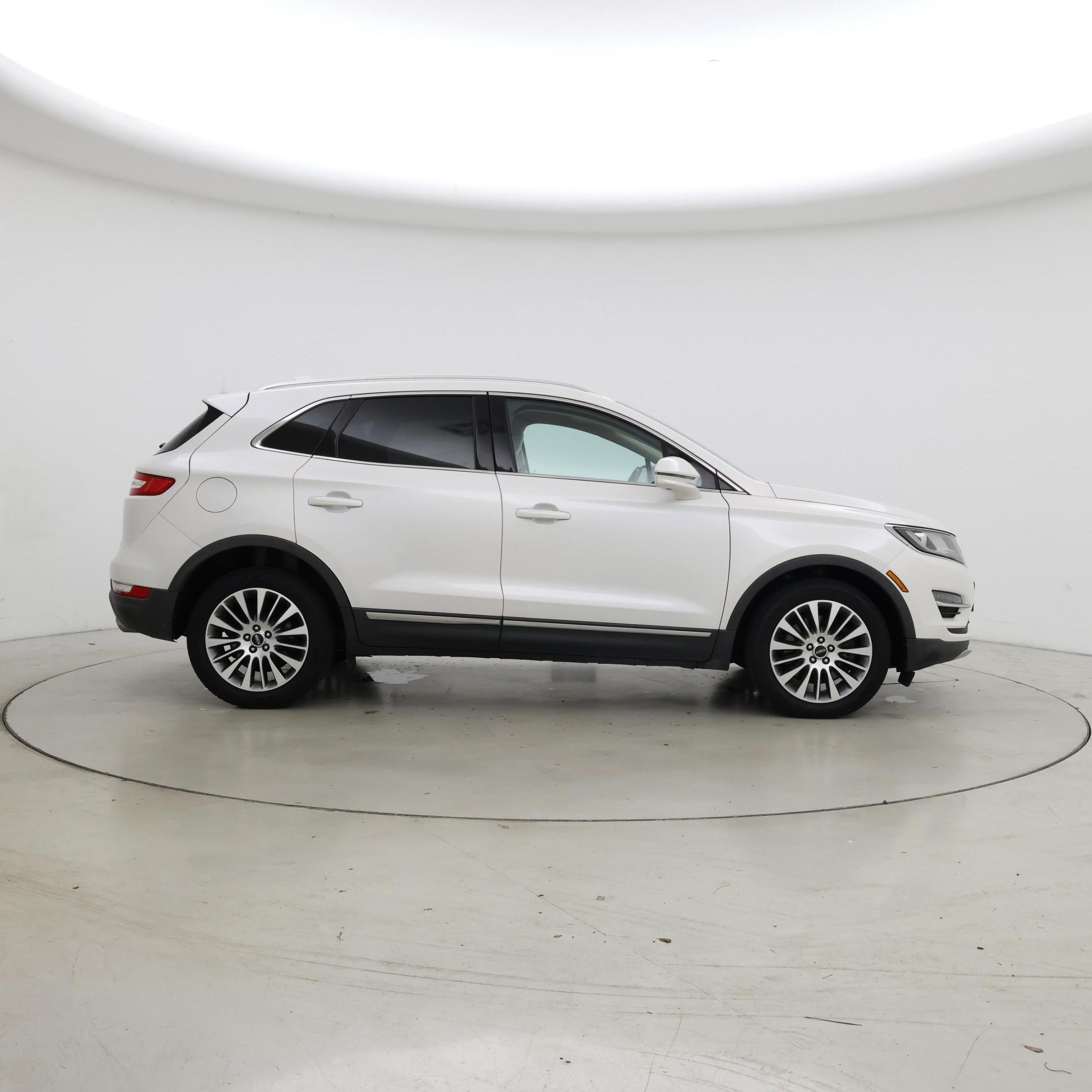 Thumbnail: 2018 Lincoln MKC - 7