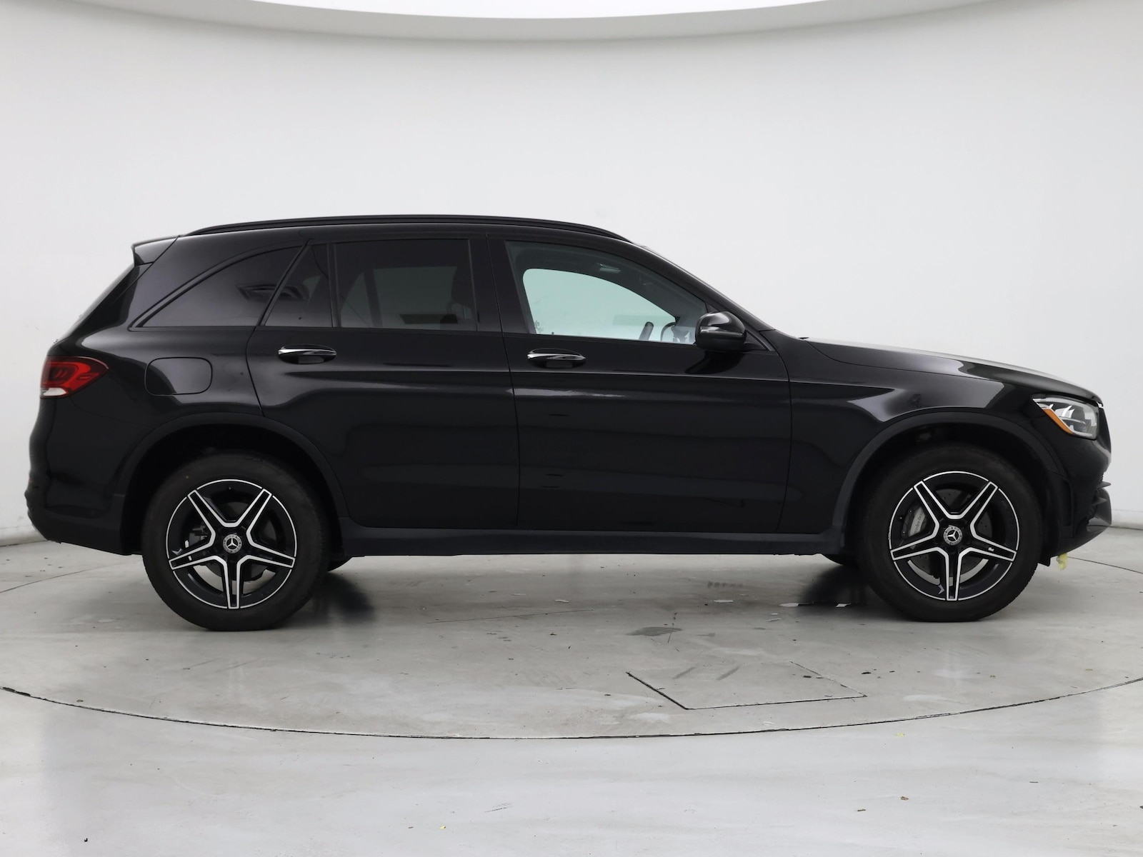2022 Mercedes-Benz GLC GLC300 - Photo 8