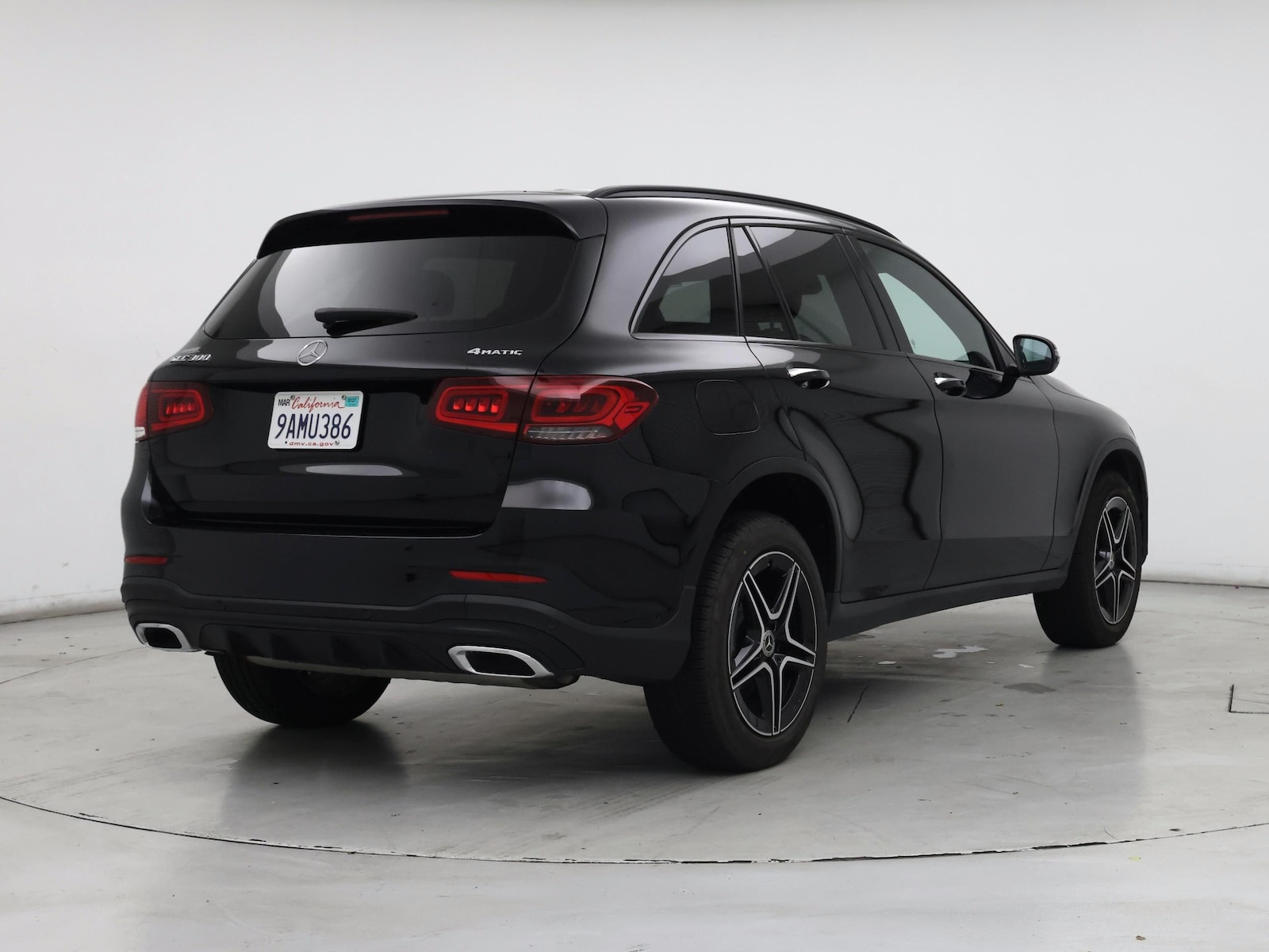 2022 Mercedes-Benz GLC GLC300 - Photo 9